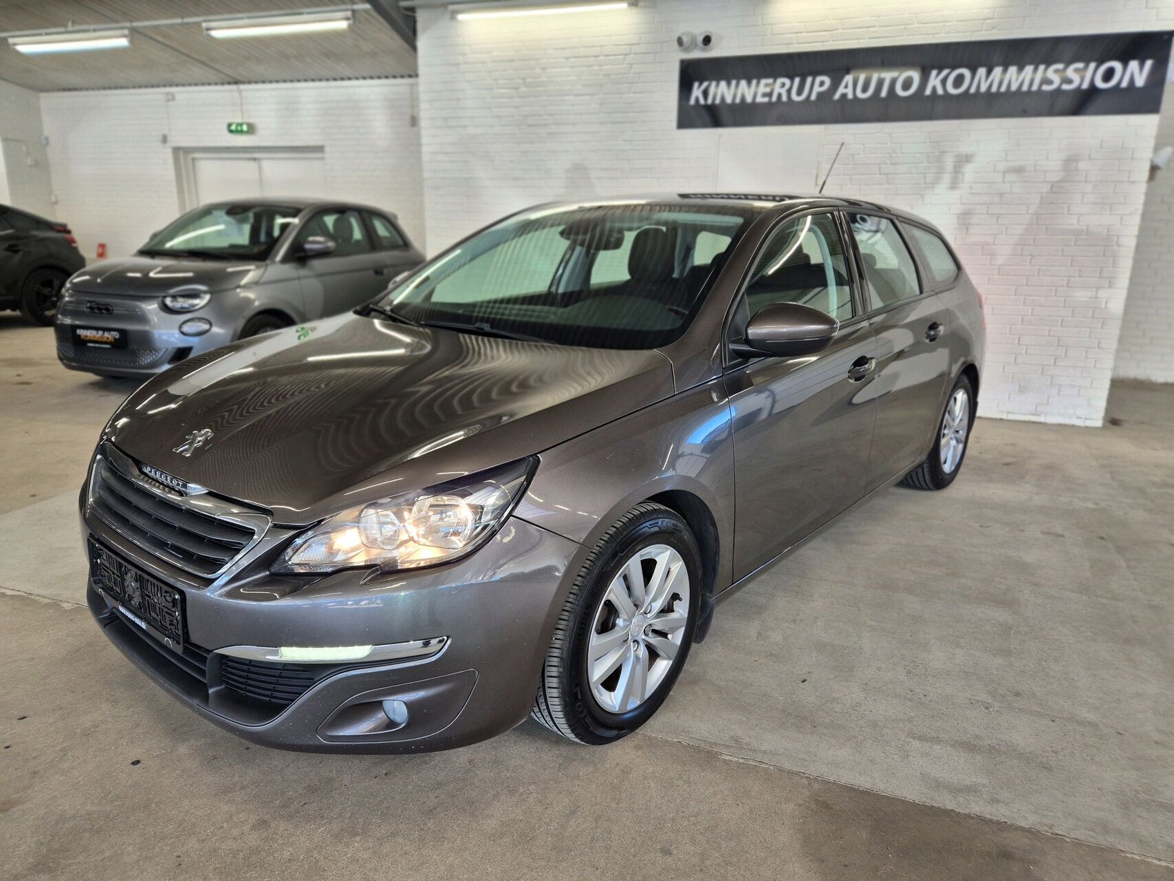 Billede af Peugeot 308 SW 1,2 e-THP Active 130HK Stc 6g