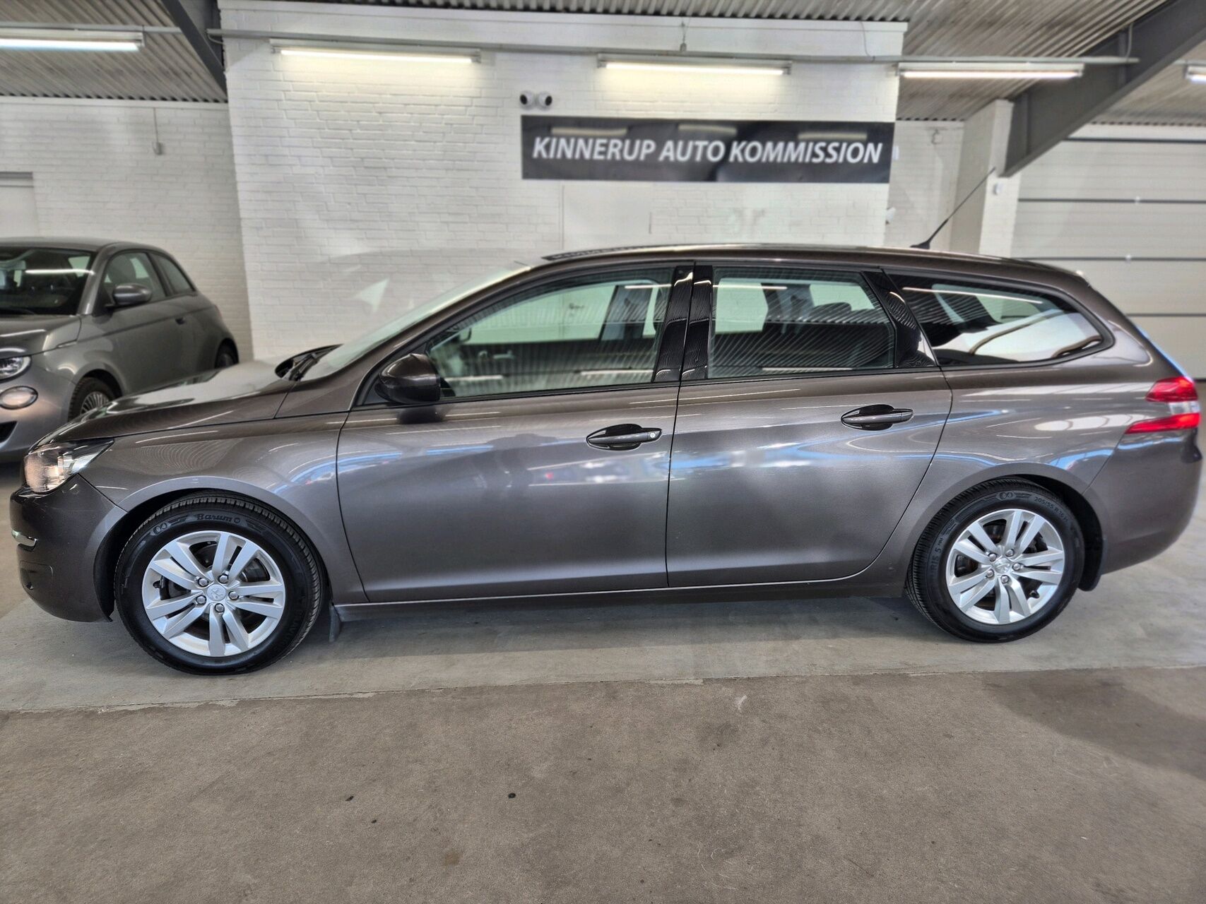 Billede af Peugeot 308 SW 1,2 e-THP Active 130HK Stc 6g