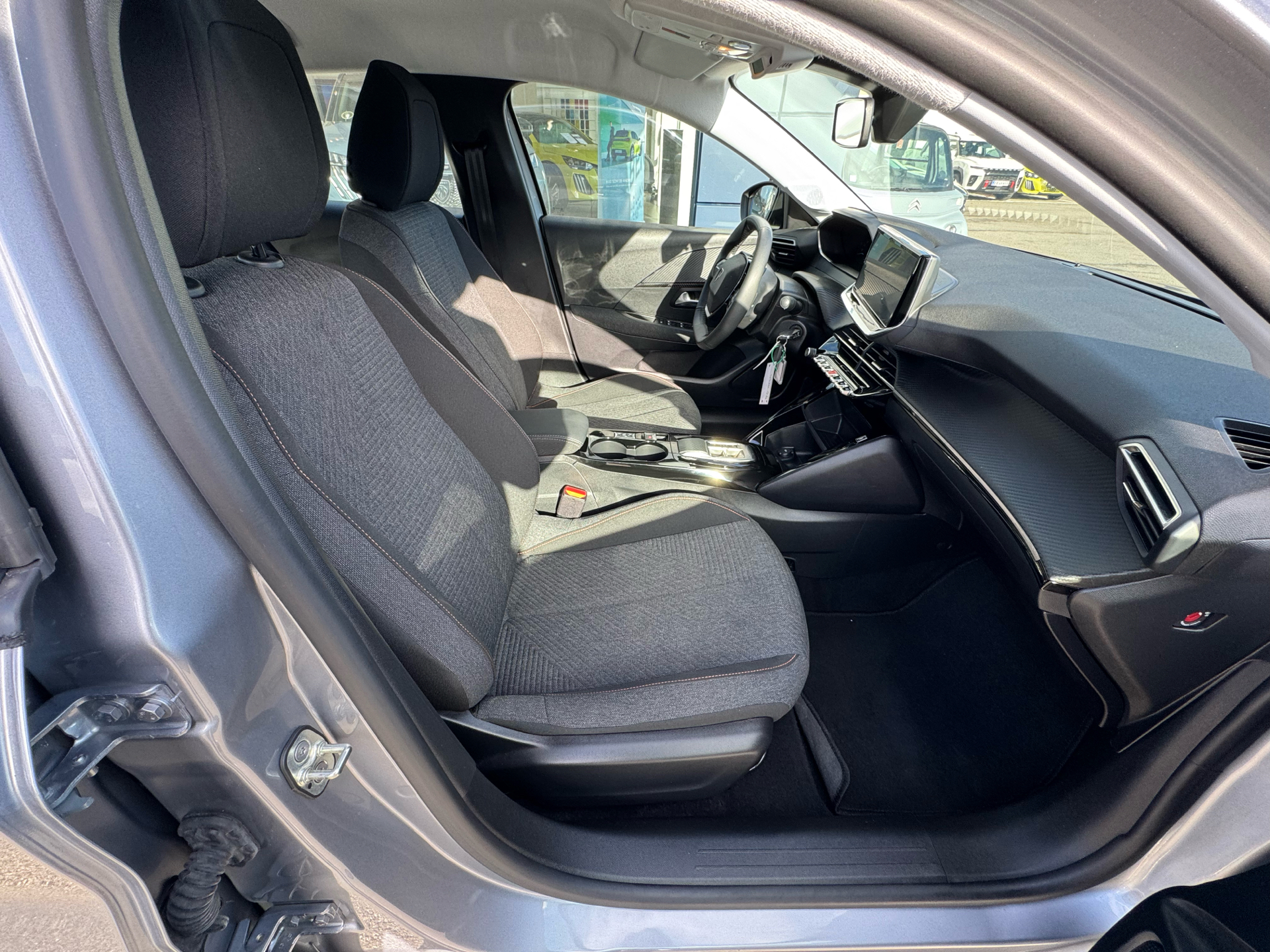 Billede af Peugeot e-208 EL Style 136HK 5d Aut.