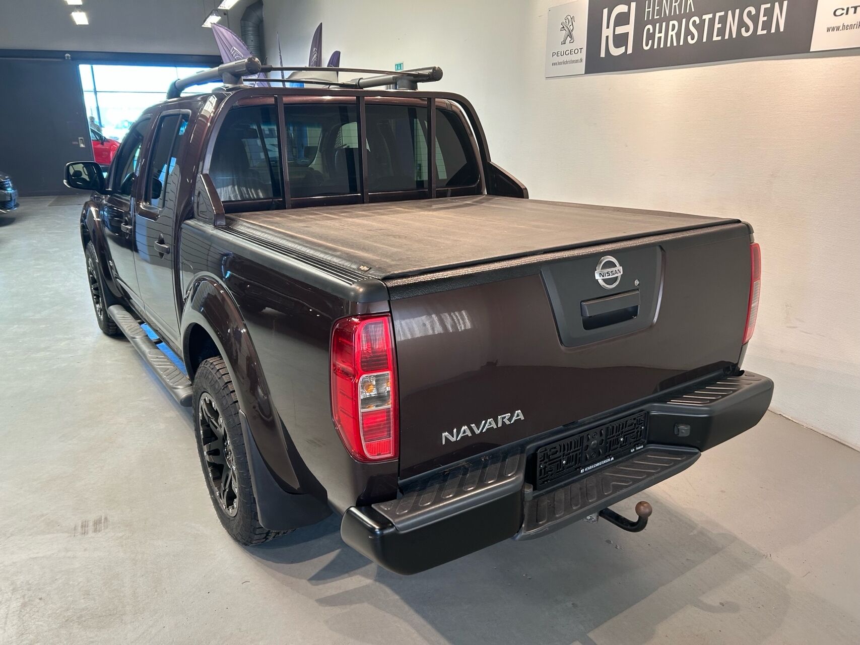 Billede af Nissan Navara Dob. Cab 3,0 V6 DCi LE 4x4 231HK Ladv./Chas. 7g Aut.