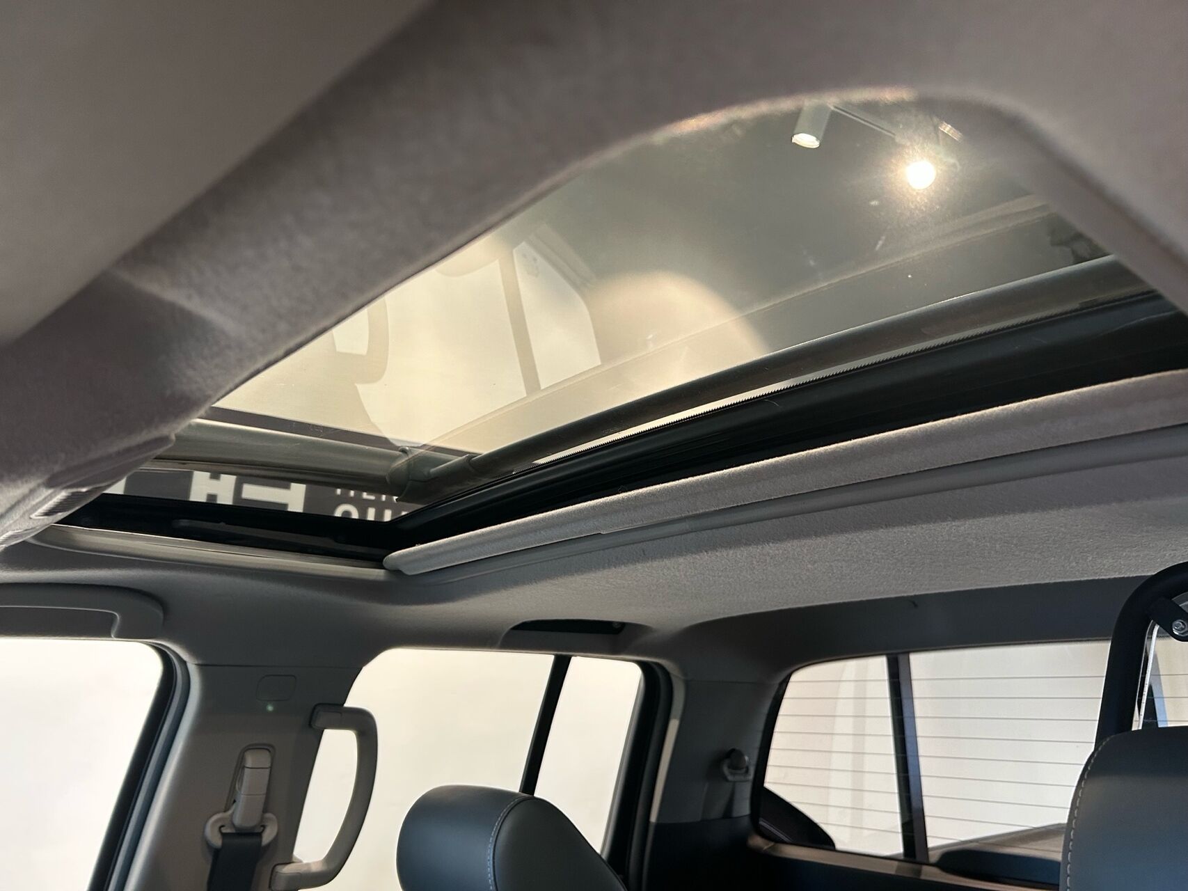 Billede af Nissan Navara Dob. Cab 3,0 V6 DCi LE 4x4 231HK Ladv./Chas. 7g Aut.