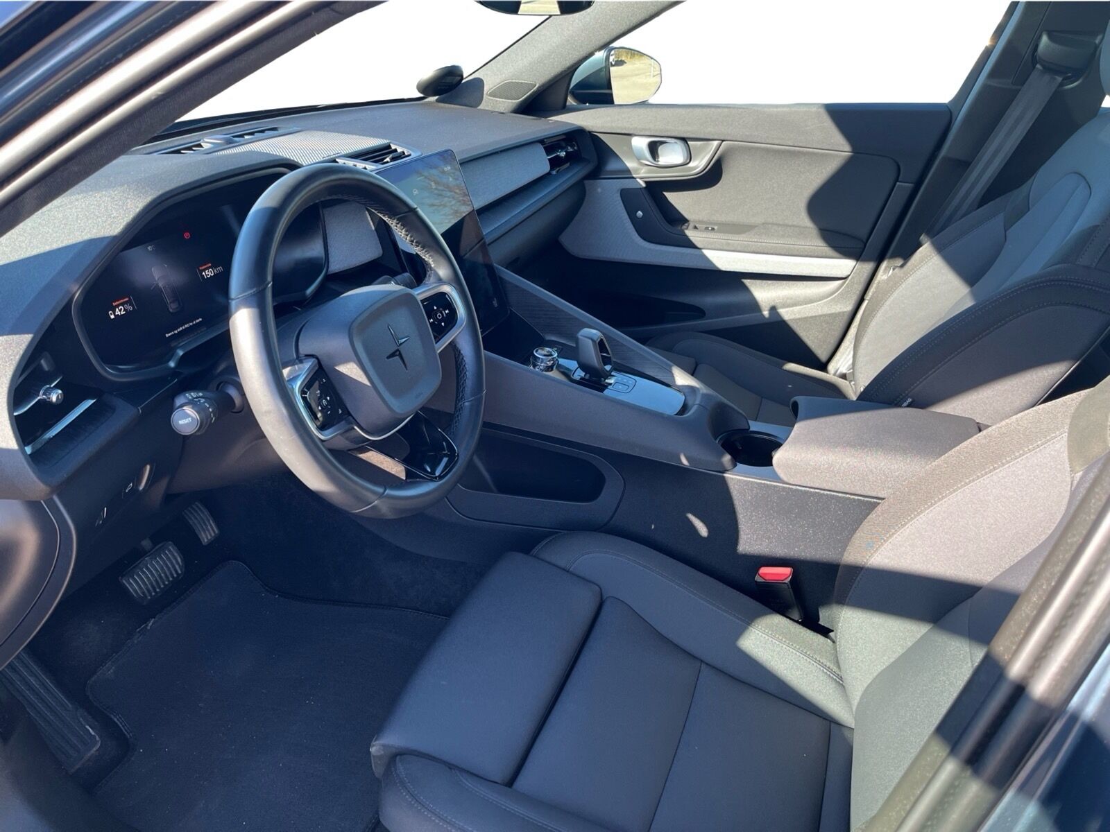 Billede af Polestar 2 EL Long Range Plus AWD 408HK 5d Aut.