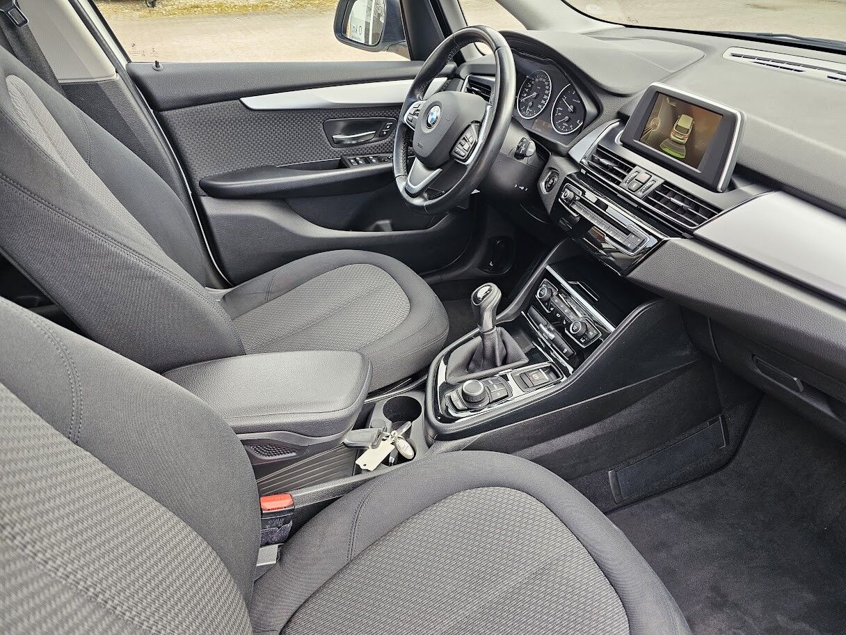 Billede af BMW 218d Active Tourer 2,0 D Advantage 150HK Stc 6g