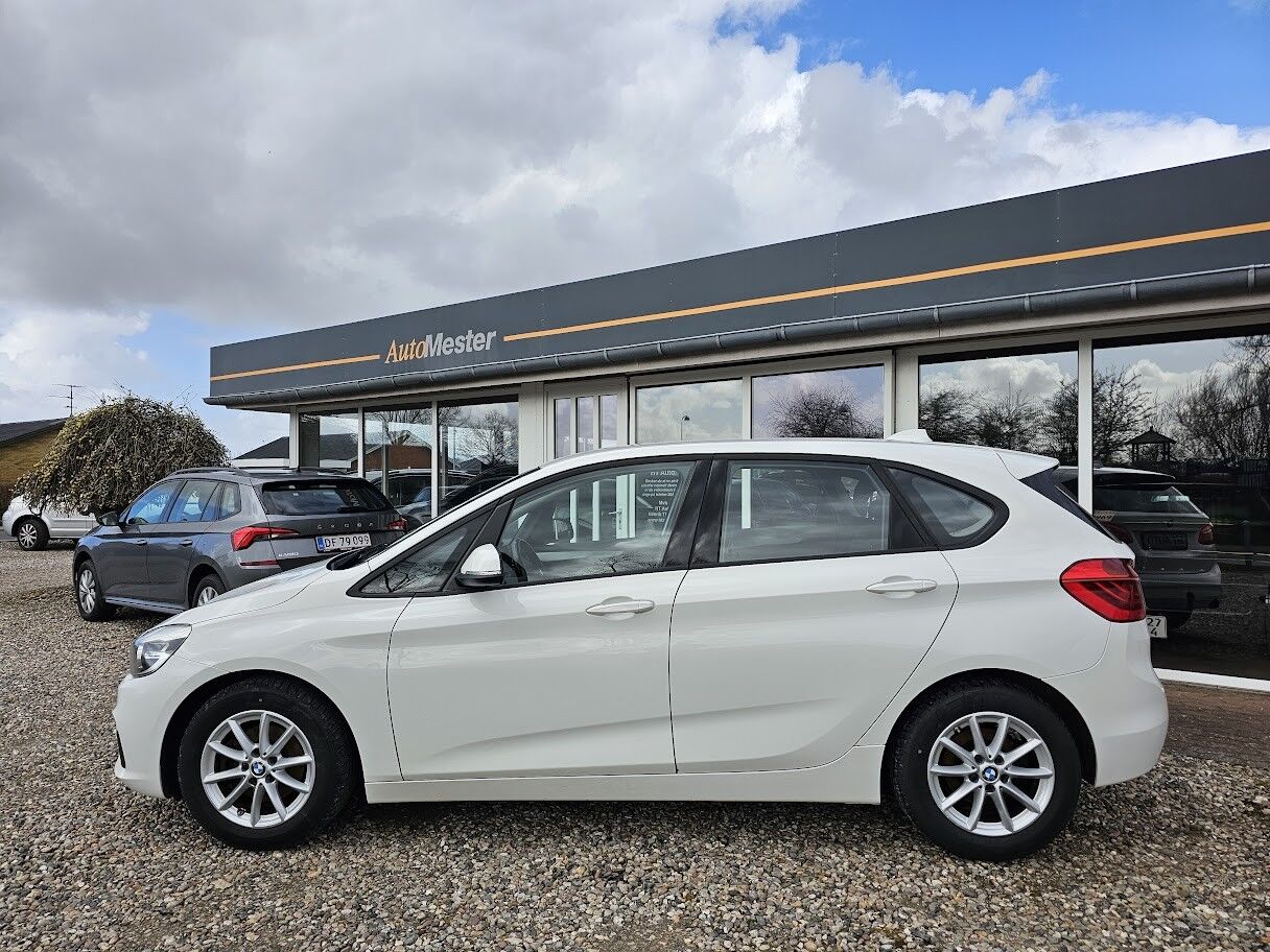 Billede af BMW 218d Active Tourer 2,0 D Advantage 150HK Stc 6g
