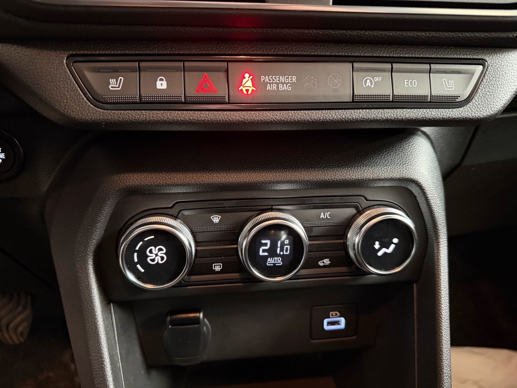 Billede af Dacia Jogger 1,0 Tce Comfort 110HK 5d 6g