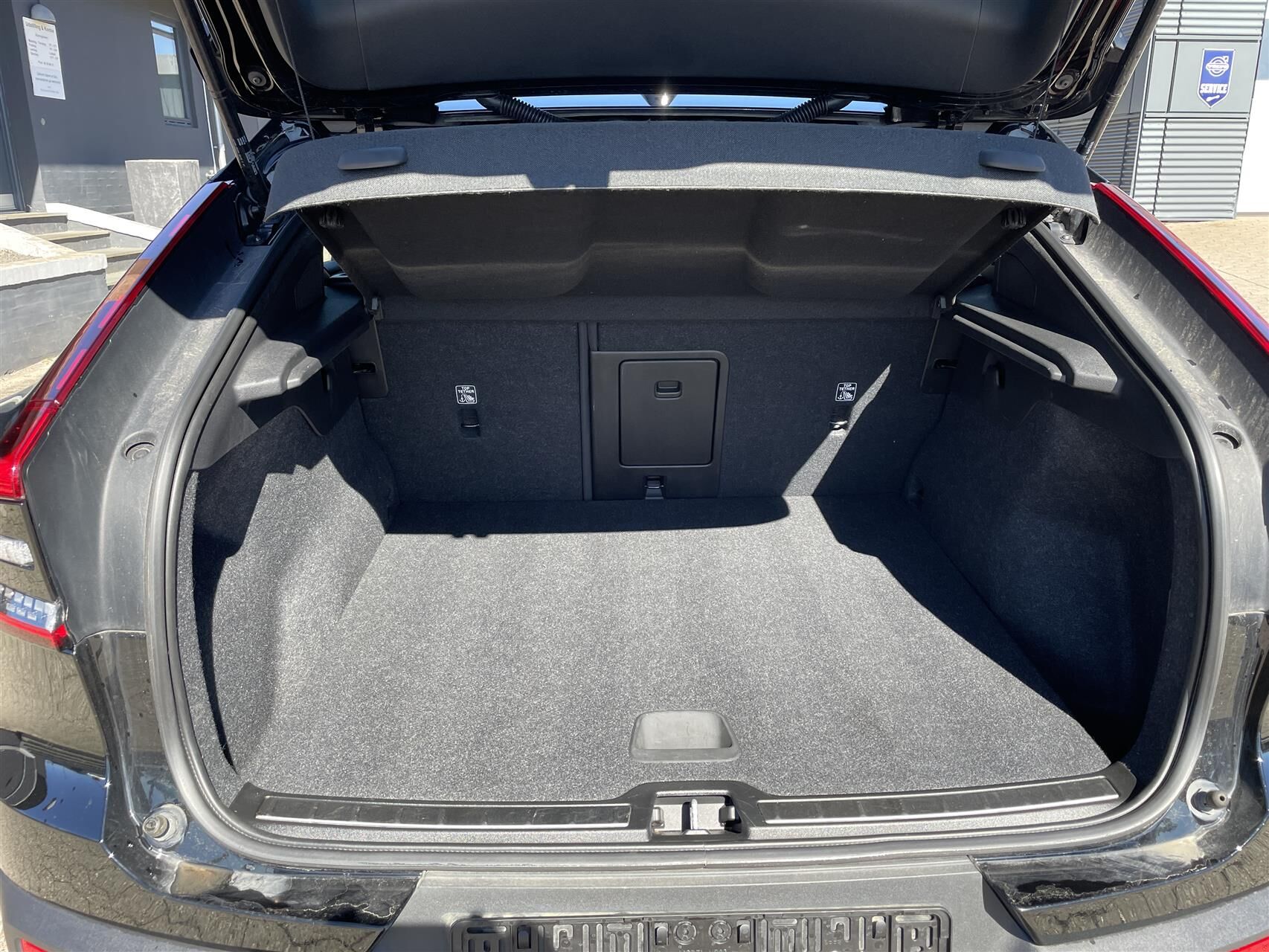 Billede af Volvo C40 P6 Recharge Core 231HK 4d Aut.