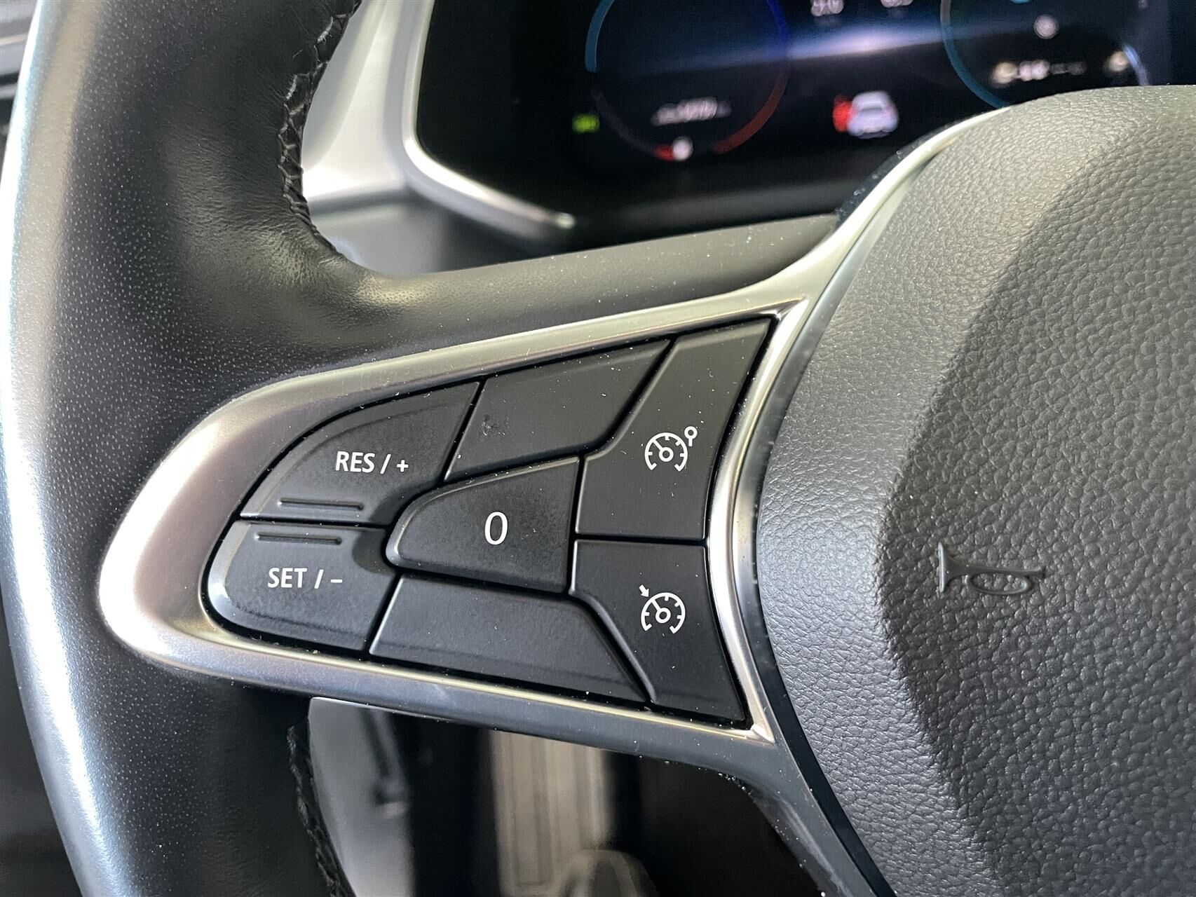 Billede af Renault Captur 1,6 E-TECH  Plugin-hybrid Intens 160HK 5d Aut.