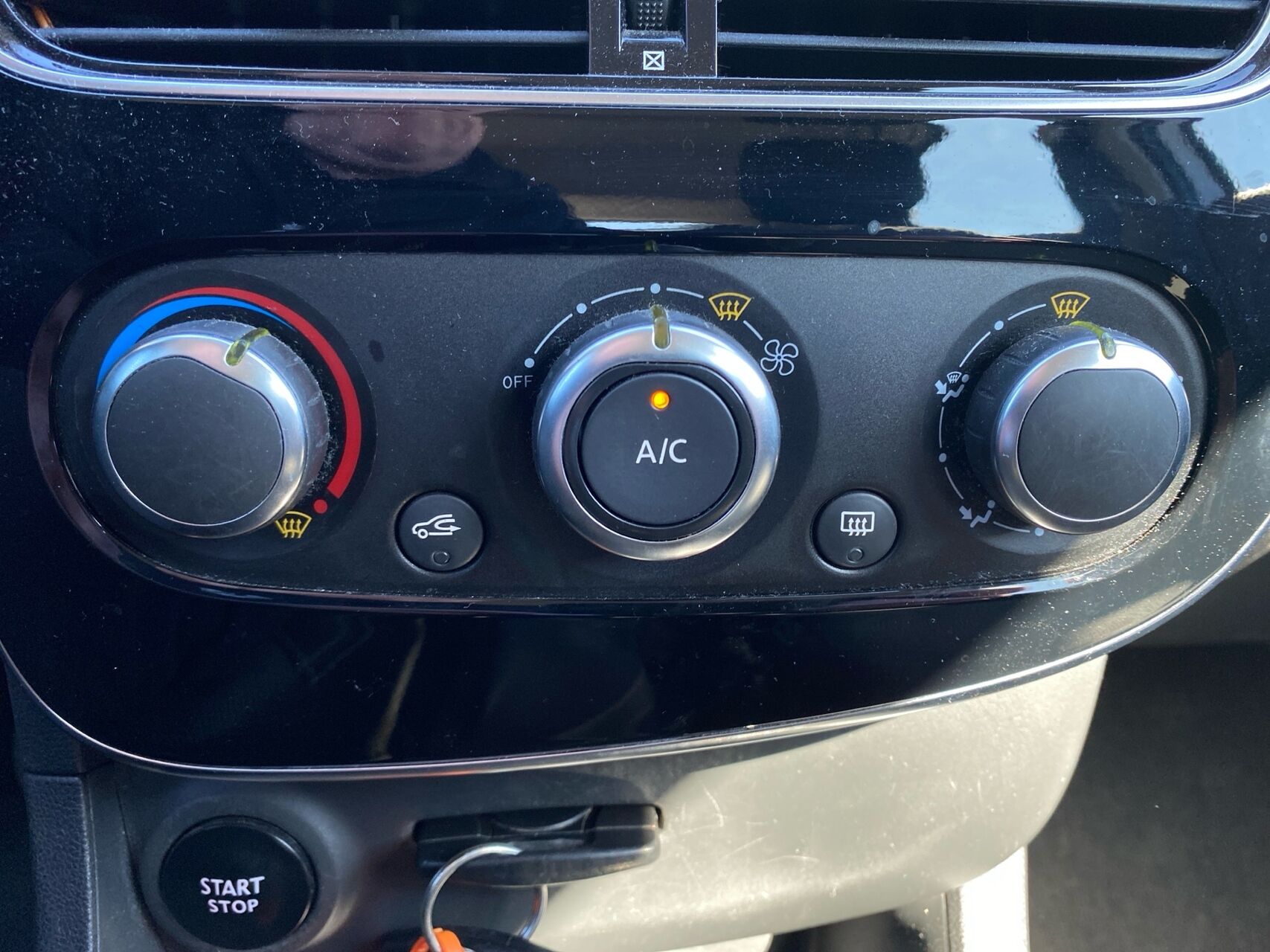 Billede af Renault Clio 1,5 Energy DCI Zen 90HK 5d