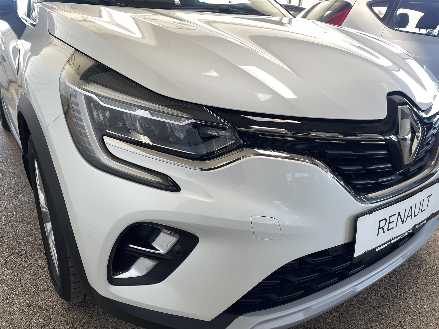 Billede af Renault Captur 1,6 E-TECH  Plugin-hybrid Intens 160HK 5d Aut.