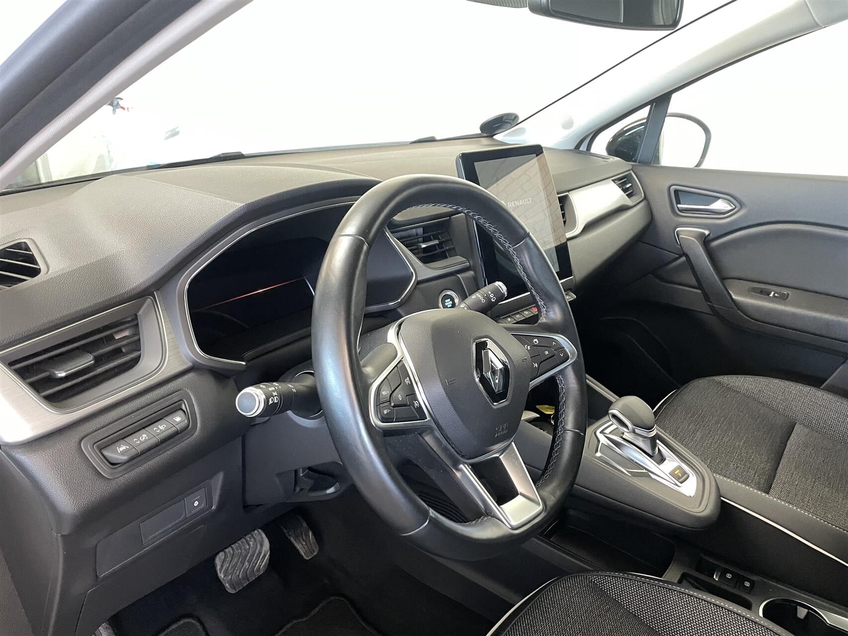 Billede af Renault Captur 1,6 E-TECH  Plugin-hybrid Intens 160HK 5d Aut.