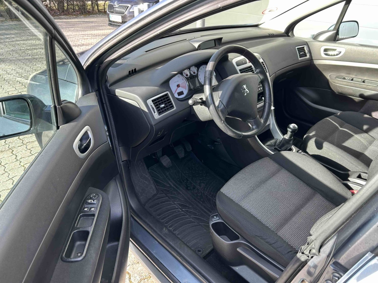 Billede af Peugeot 307 1,6 XR 110HK Stc