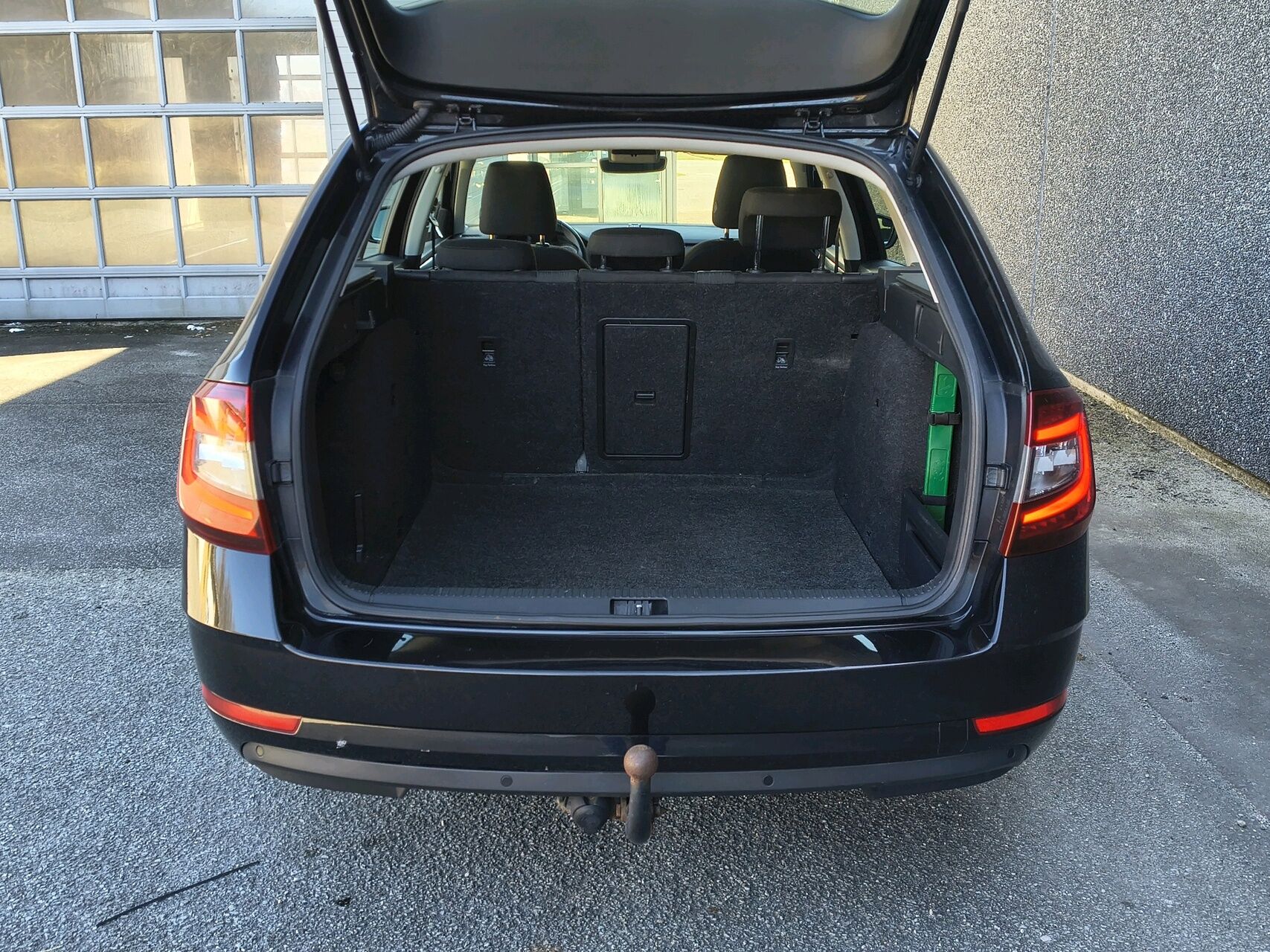 Billede af Skoda Octavia Combi 2,0 TDI Business Line+ DSG 150HK Stc 7g Aut.