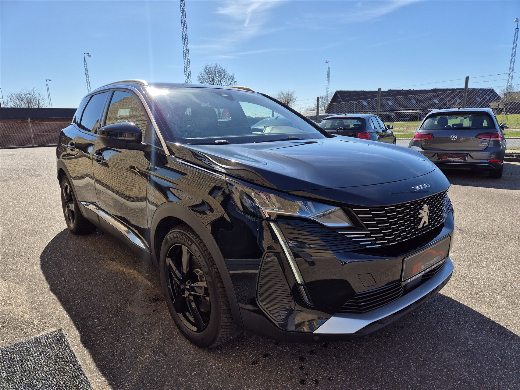 Billede af Peugeot 3008 1,6 PureTech  Plugin-hybrid First Selection EAT8 225HK 5d 8g Aut.