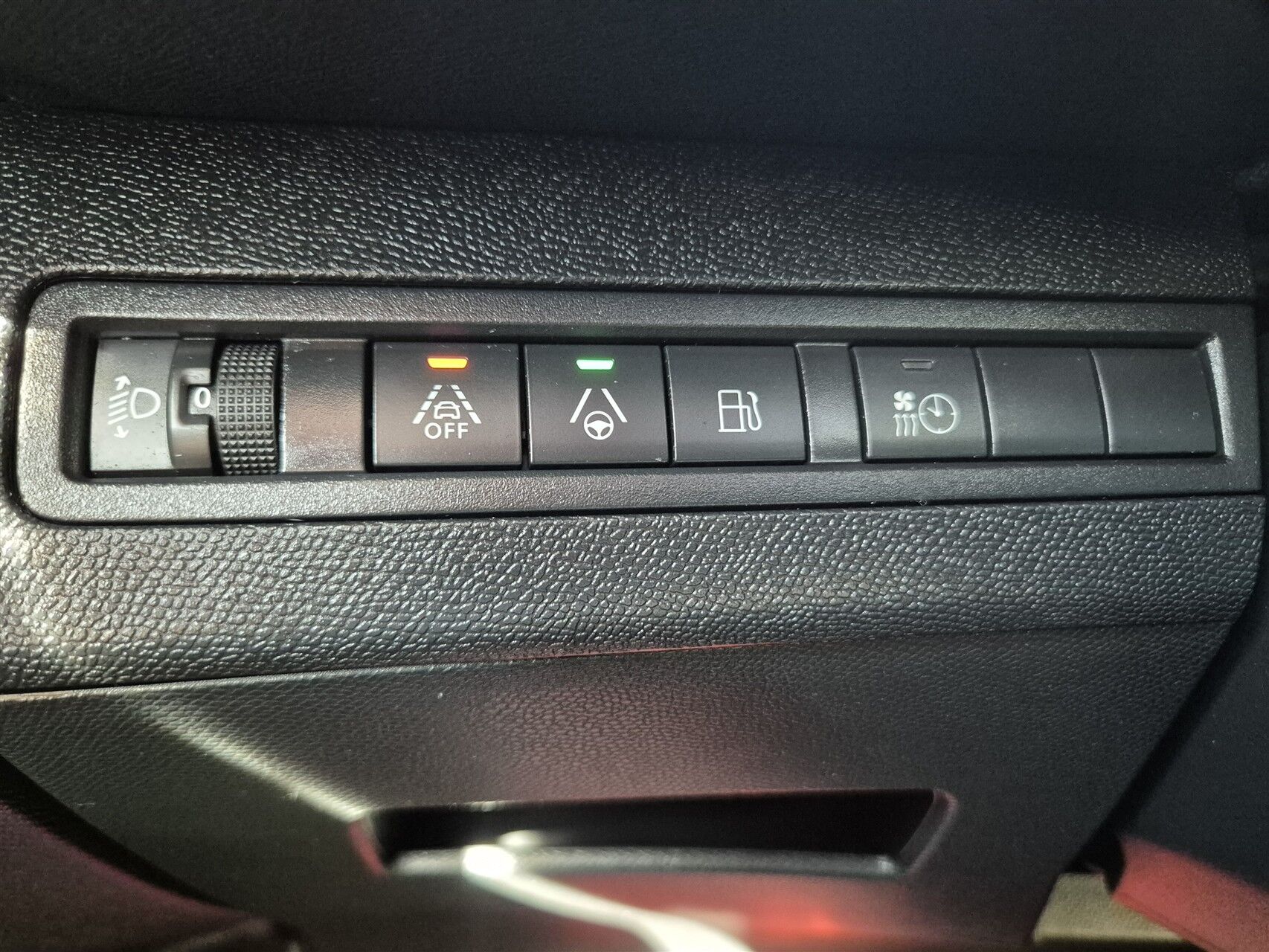 Billede af Peugeot 3008 1,6 PureTech  Plugin-hybrid First Selection EAT8 225HK 5d 8g Aut.