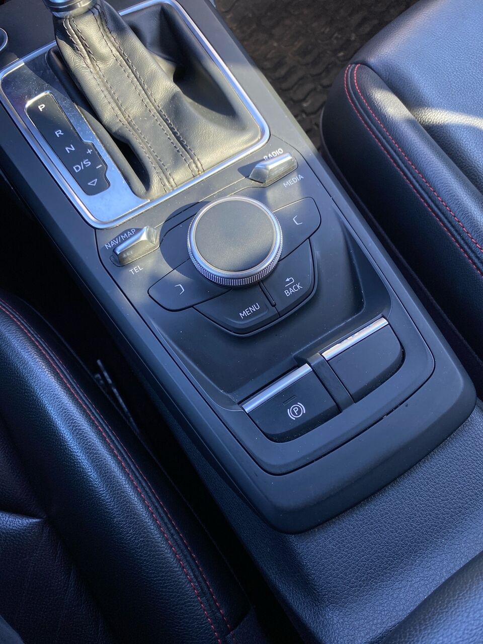 Billede af Audi Q2 2,0 TDI Sport Quat S Tron 190HK 5d 7g Aut.