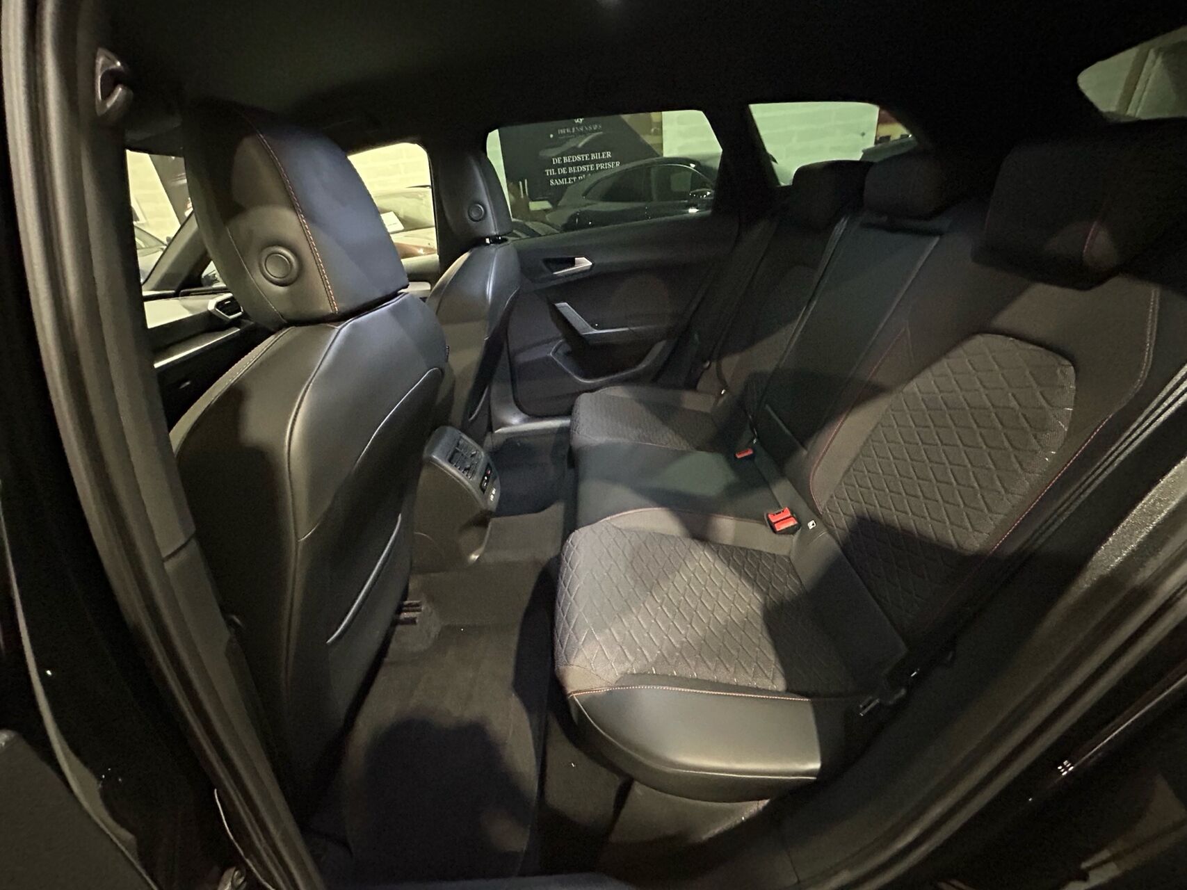 Billede af Seat Leon Sportstourer 2,0 TDI FR DSG 150HK Stc 7g Aut.