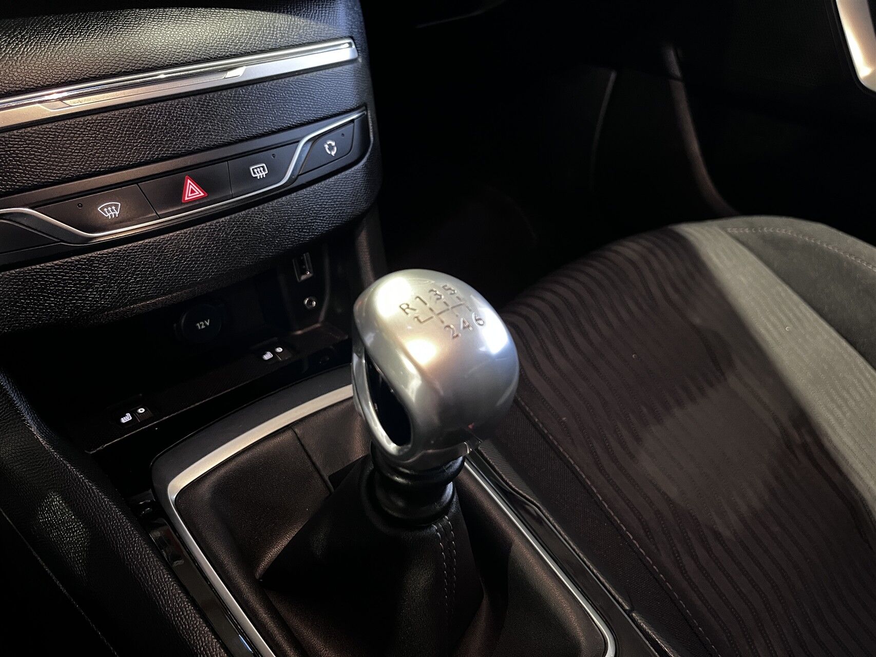 Billede af Peugeot 308 SW 1,2 e-THP Active 130HK Stc 6g