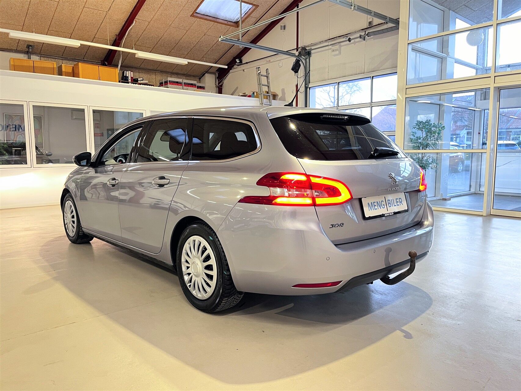 Billede af Peugeot 308 SW 1,2 e-THP Active 130HK Stc 6g