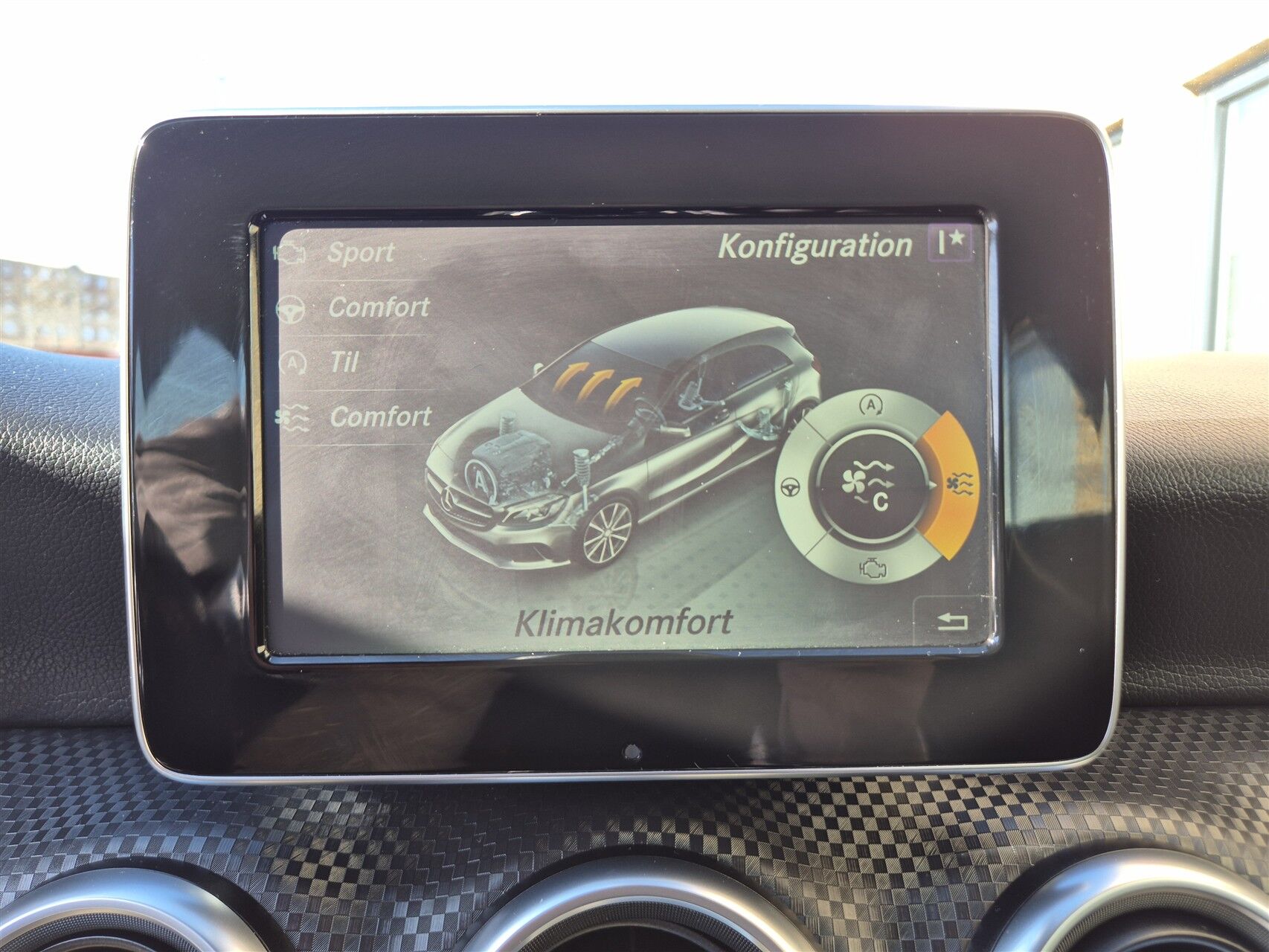 Billede af Mercedes-Benz A180 d 1,5 CDI Urban 7G-DCT 109HK 5d 7g Aut.