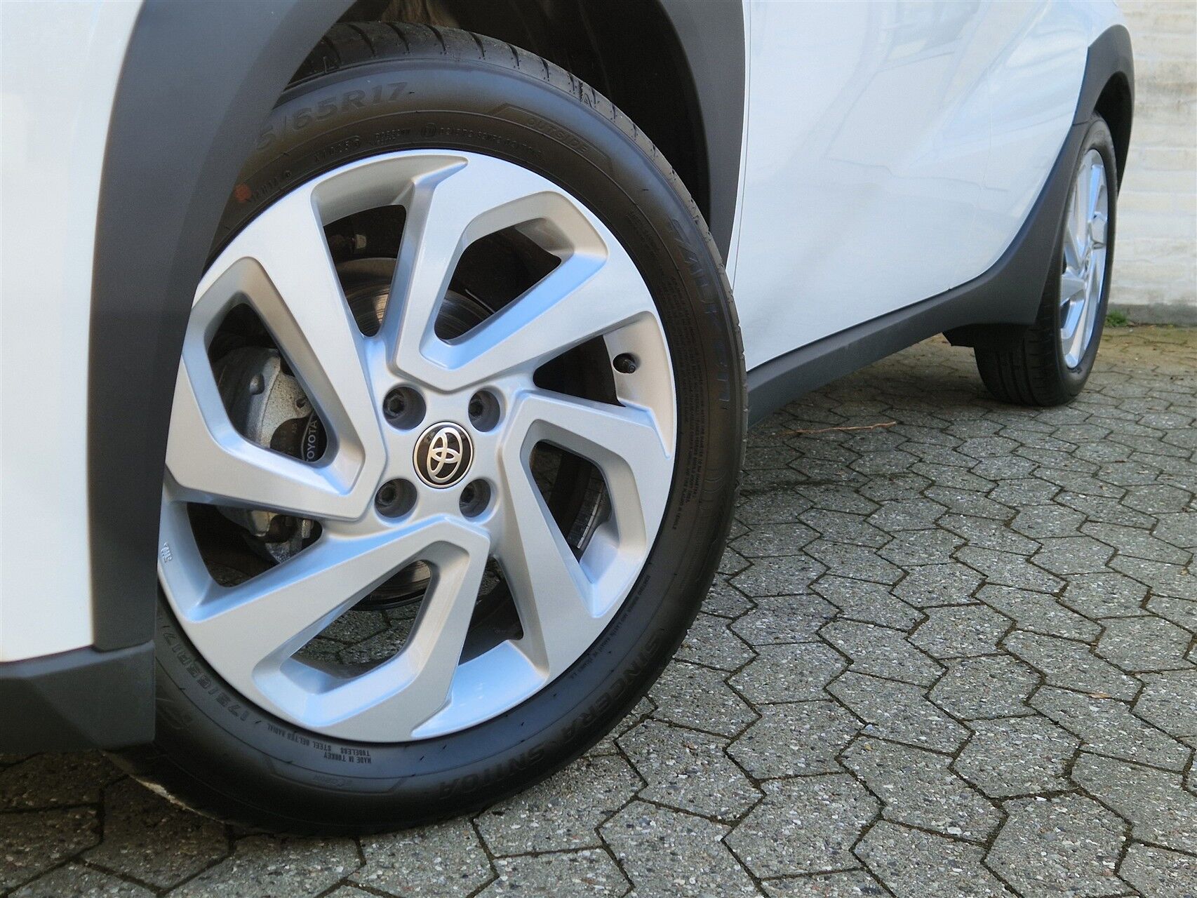 Billede af Toyota Aygo X 1.0 benzin (72 hk) Active