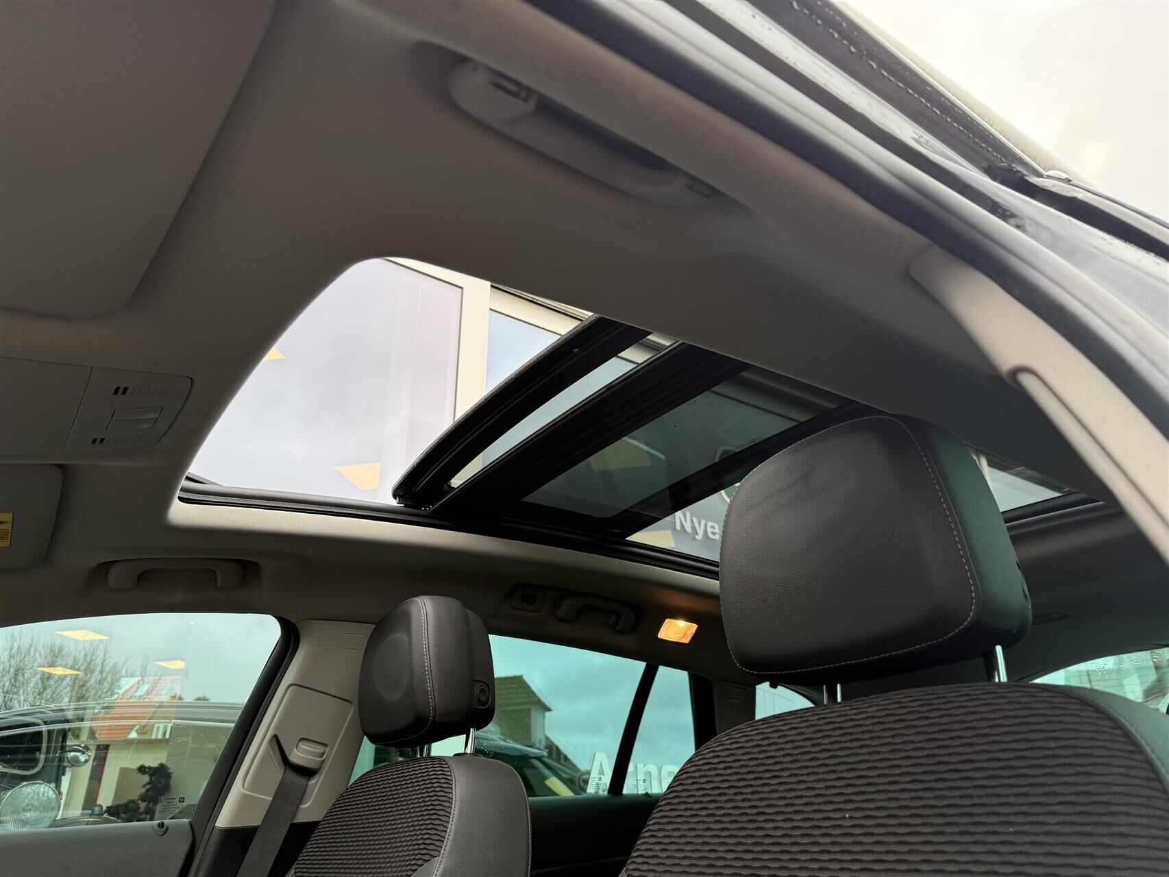 Billede af Opel Insignia Sports Tourer 2,0 CDTI Cosmo 170HK Stc 6g