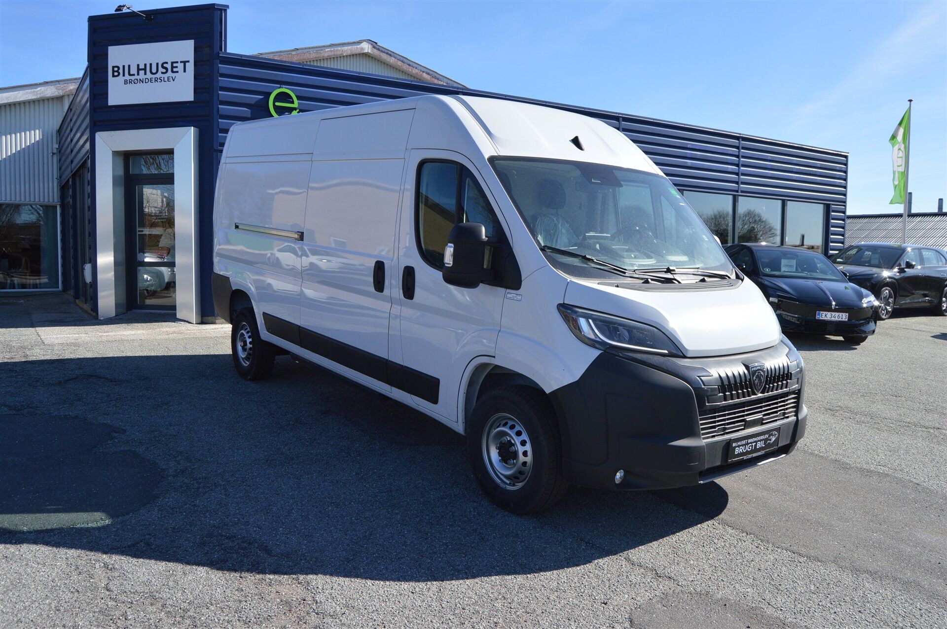 Billede af Peugeot e-Boxer 435 L3H2 EL Premium 270HK Van Aut.