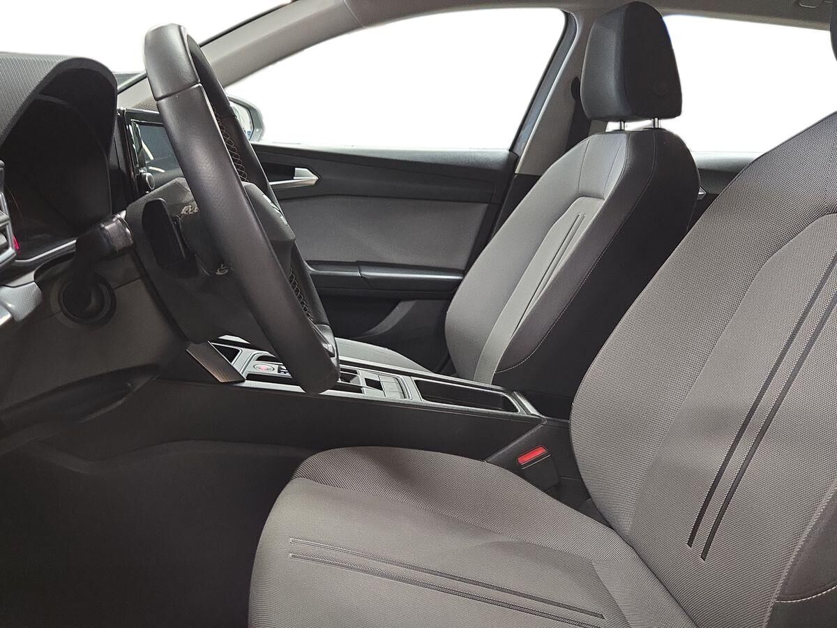 Billede af Seat Leon Sportstourer 1,5 e-TSI  Mild hybrid Style DSG 150HK Stc 7g Aut.
