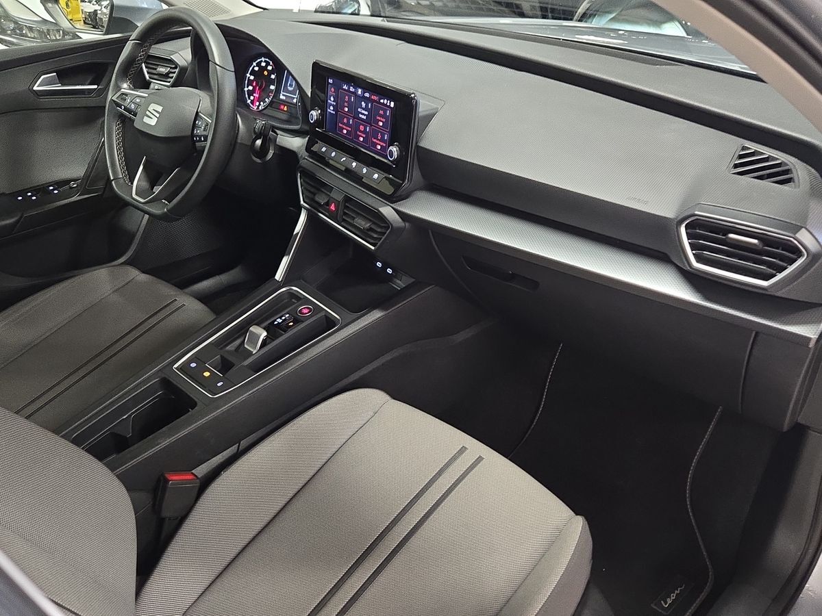 Billede af Seat Leon Sportstourer 1,5 e-TSI  Mild hybrid Style DSG 150HK Stc 7g Aut.