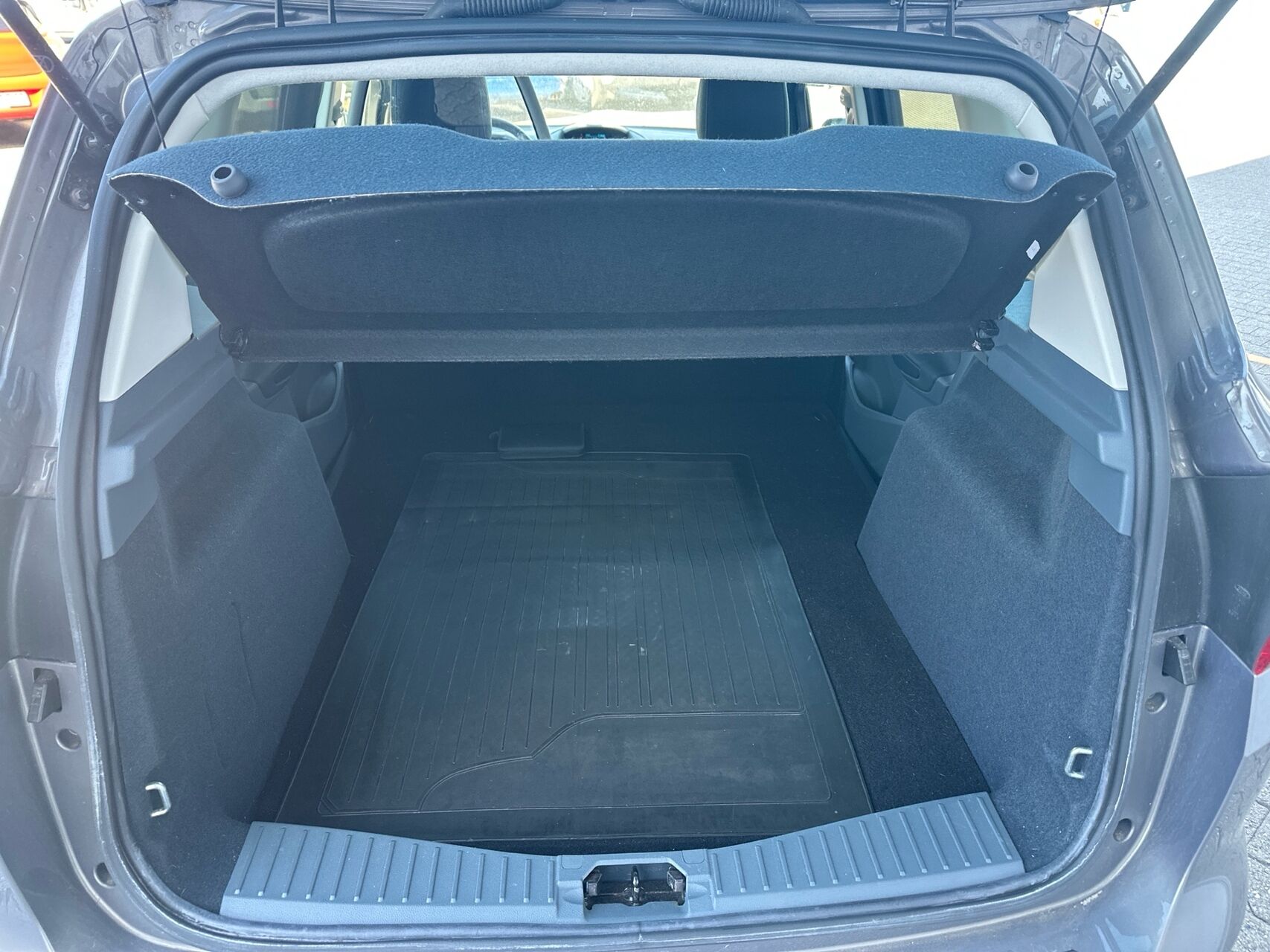 Billede af Ford C-MAX 1,0 EcoBoost Edition 100HK Van 6g