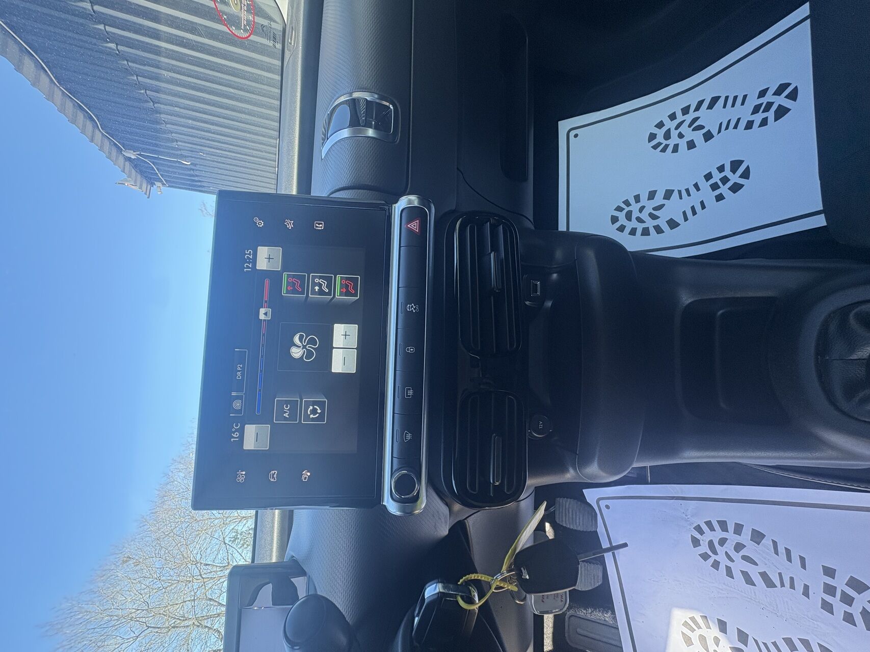 Billede af Citroën C4 Cactus 1,6 Blue HDi Feel Complet start/stop 100HK 5d