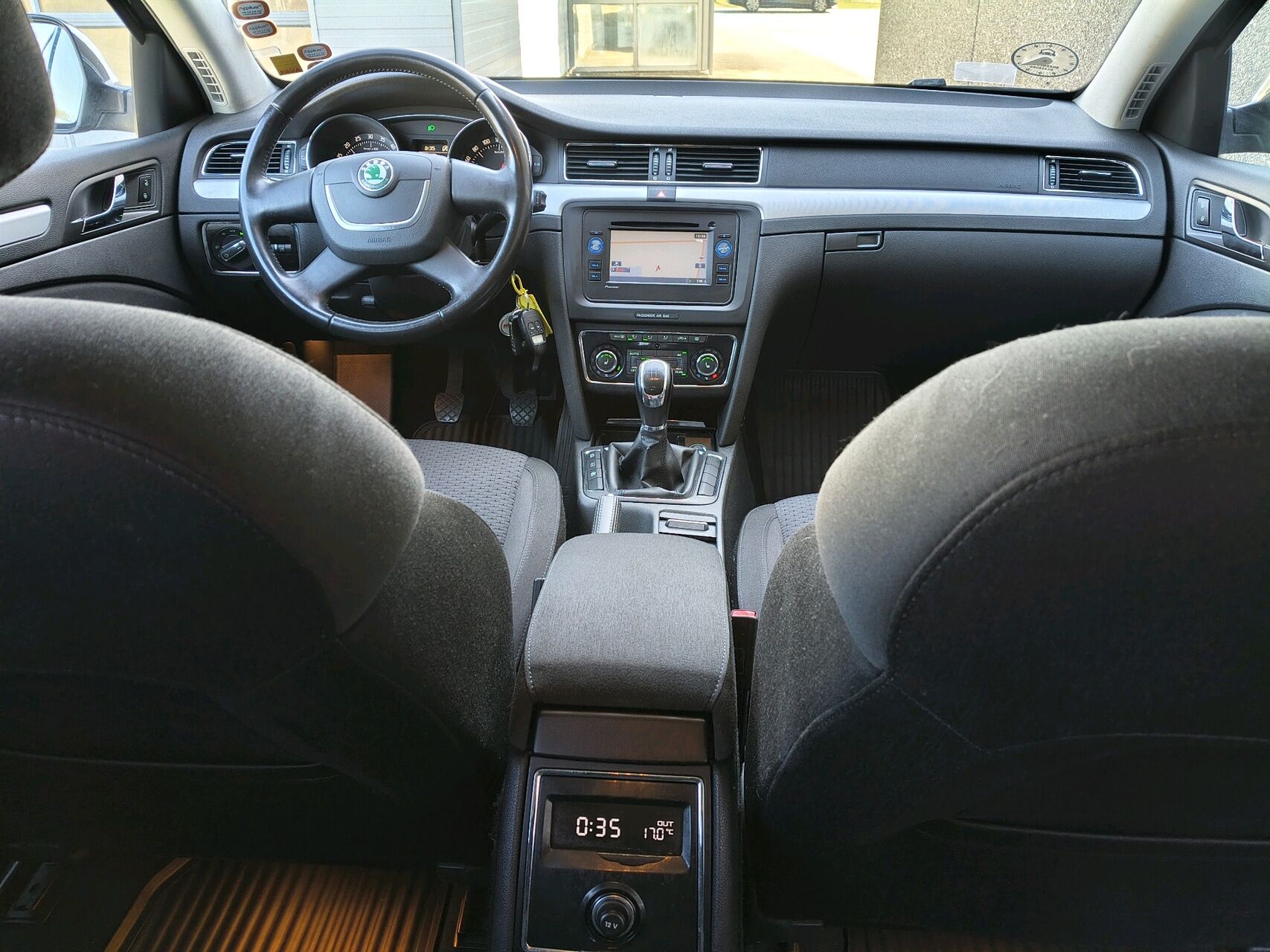 Billede af Skoda Superb Combi 1,6 TDI Common Rail DPF Greenline Elegance 105HK Stc