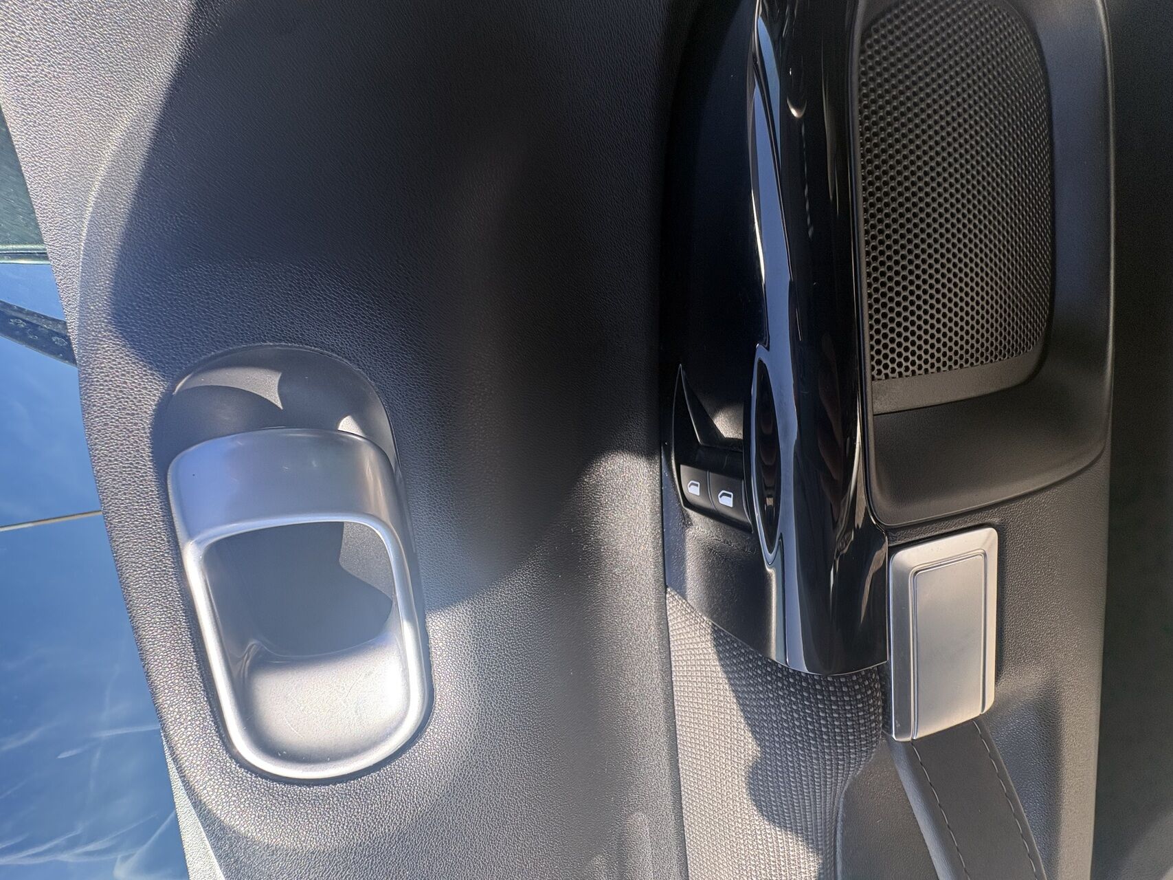 Billede af Citroën C4 Cactus 1,6 Blue HDi Iconic start/stop 100HK 5d