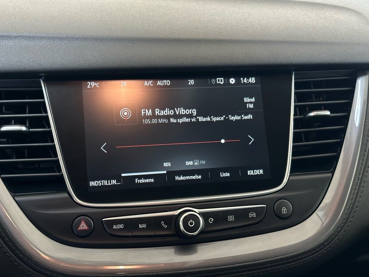 Billede af Opel Grandland X 1,6 PHEV  Plugin-hybrid Cosmo Prestige Pack 225HK 5d 8g Aut.