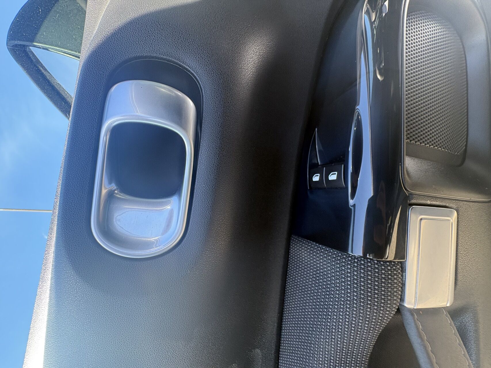 Billede af Citroën C4 Cactus 1,2 PureTech Shine start/stop 110HK 5d