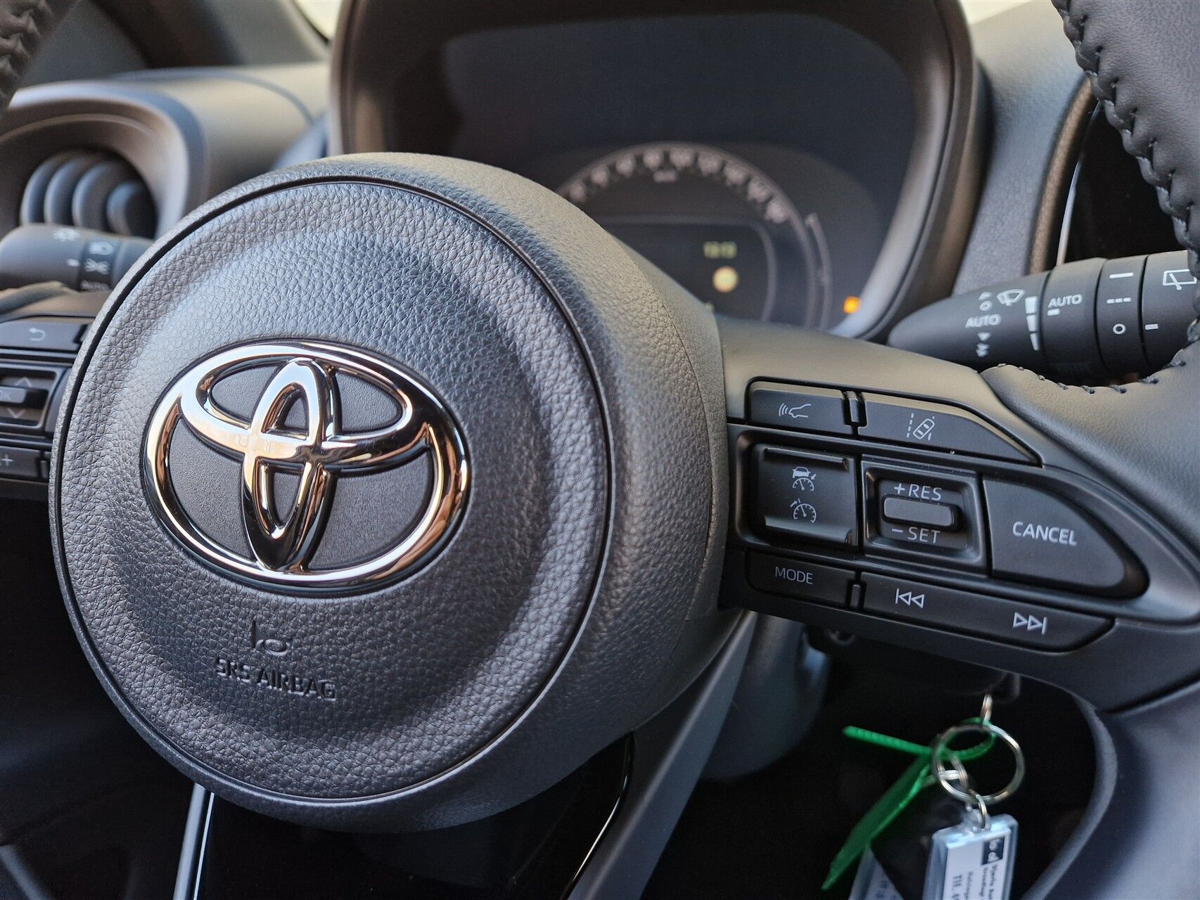 Billede af Toyota Aygo X 1.0 benzin (72 hk) aut. gear Active