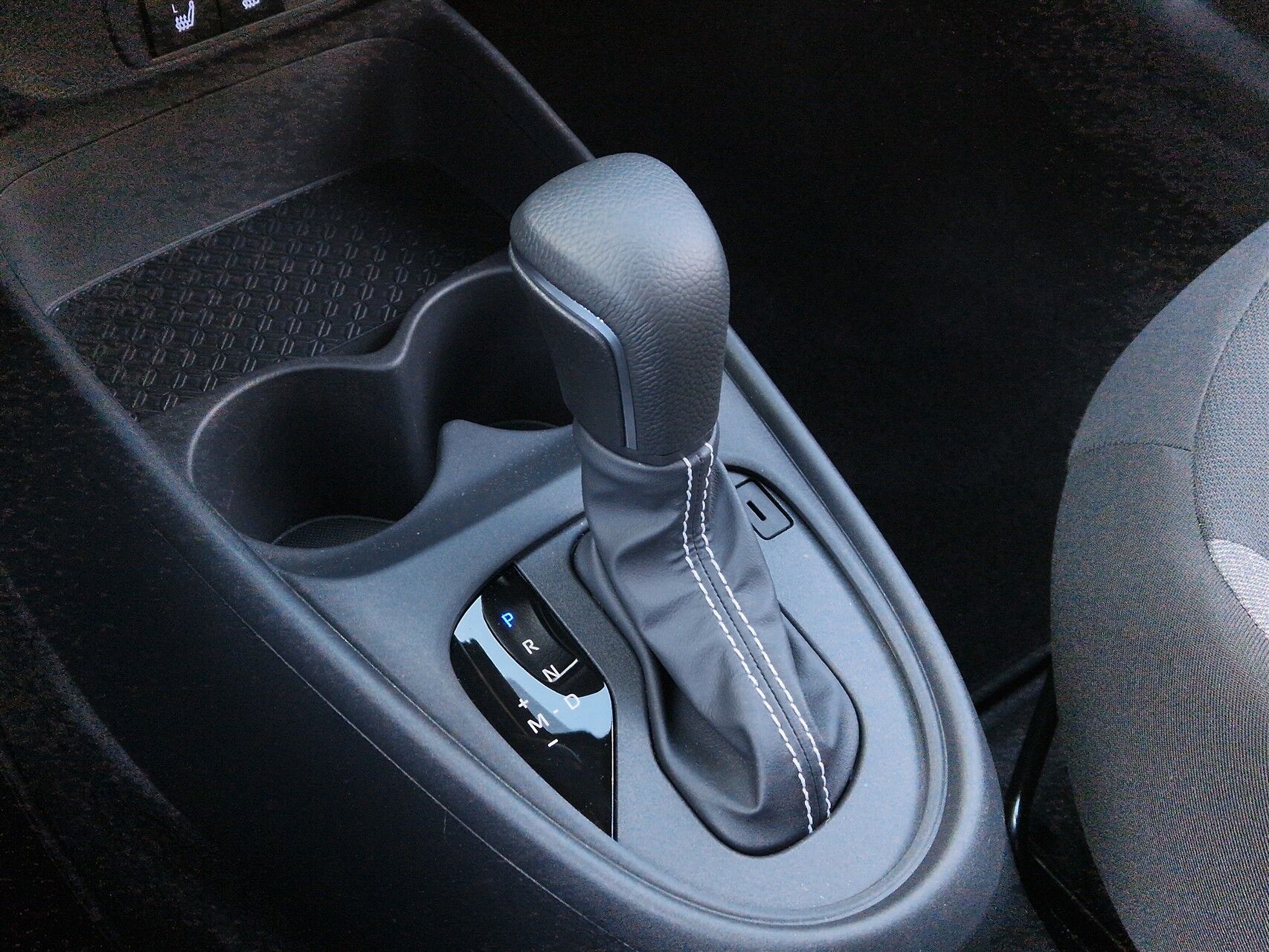 Billede af Toyota Aygo X 1.0 benzin (72 hk) aut. gear Active