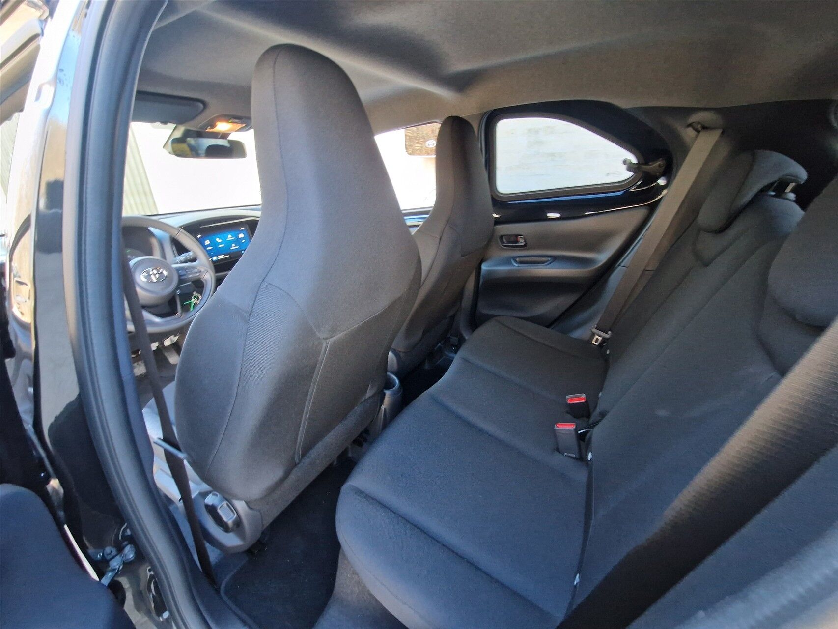 Billede af Toyota Aygo X 1.0 benzin (72 hk) aut. gear Active