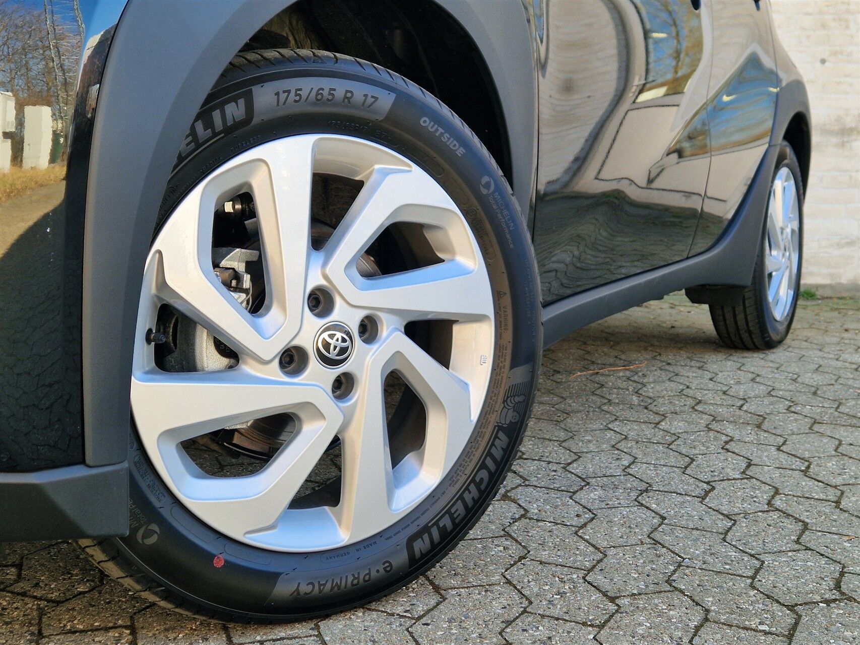 Billede af Toyota Aygo X 1.0 benzin (72 hk) aut. gear Active