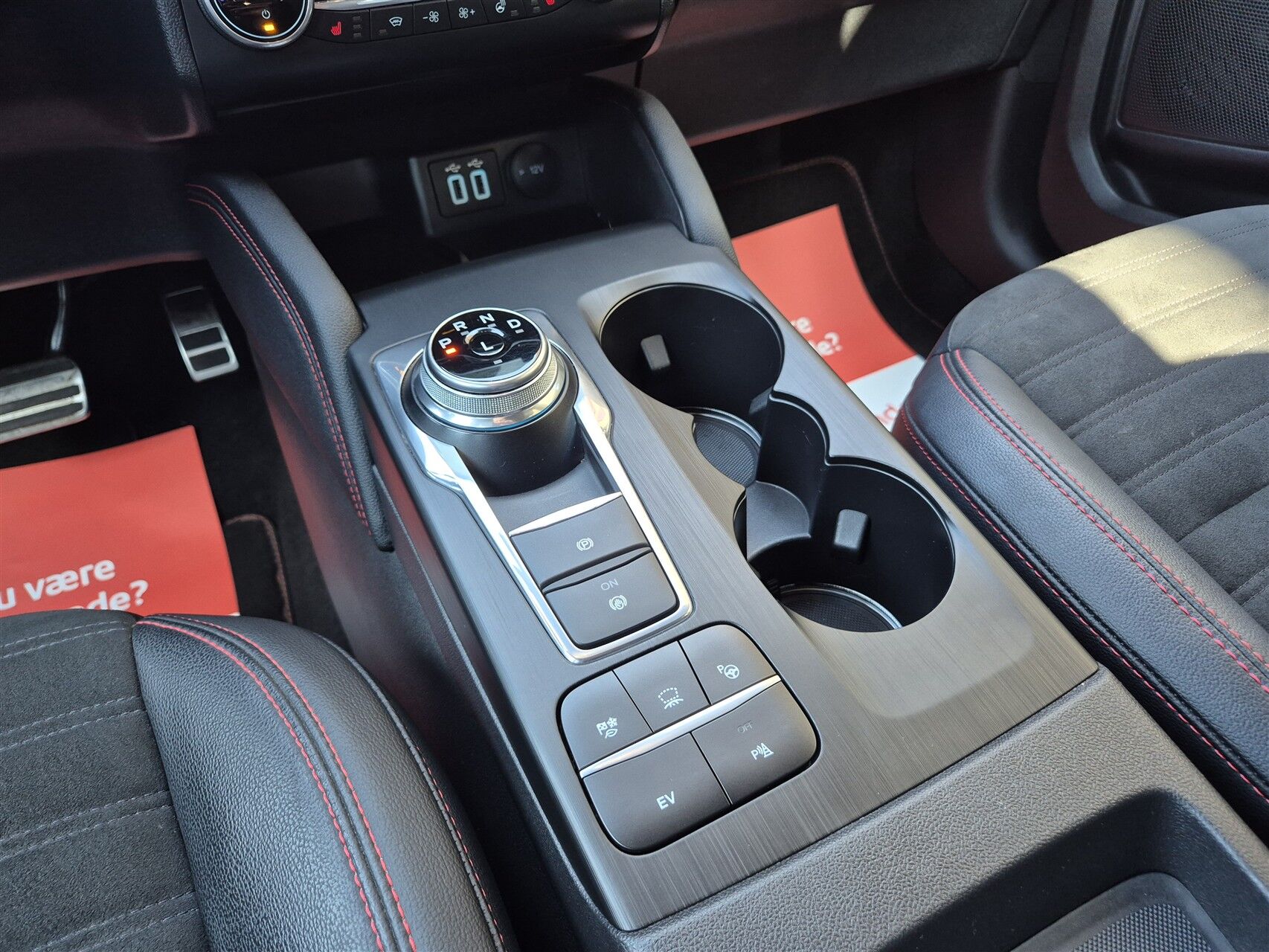 Billede af Ford Kuga 2,5 Plugin-hybrid ST-Line X CVT 225HK 5d Trinl. Gear