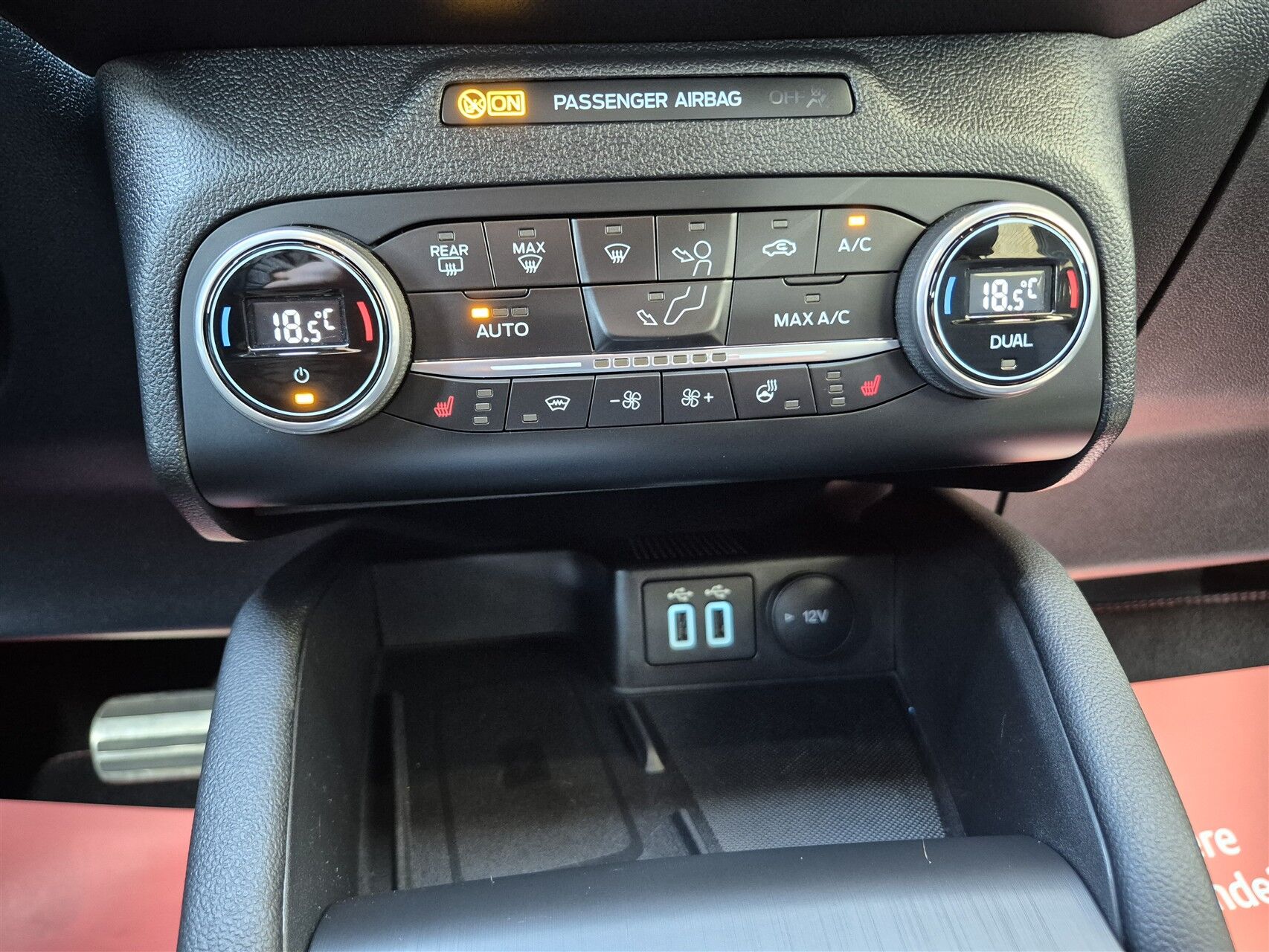 Billede af Ford Kuga 2,5 Plugin-hybrid ST-Line X CVT 225HK 5d Trinl. Gear