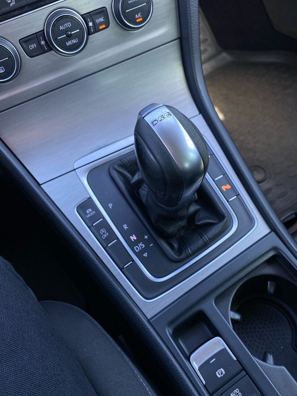 Billede af VW Golf 2,0 TDI BMT Comfortline DSG 150HK 5d 6g Aut.