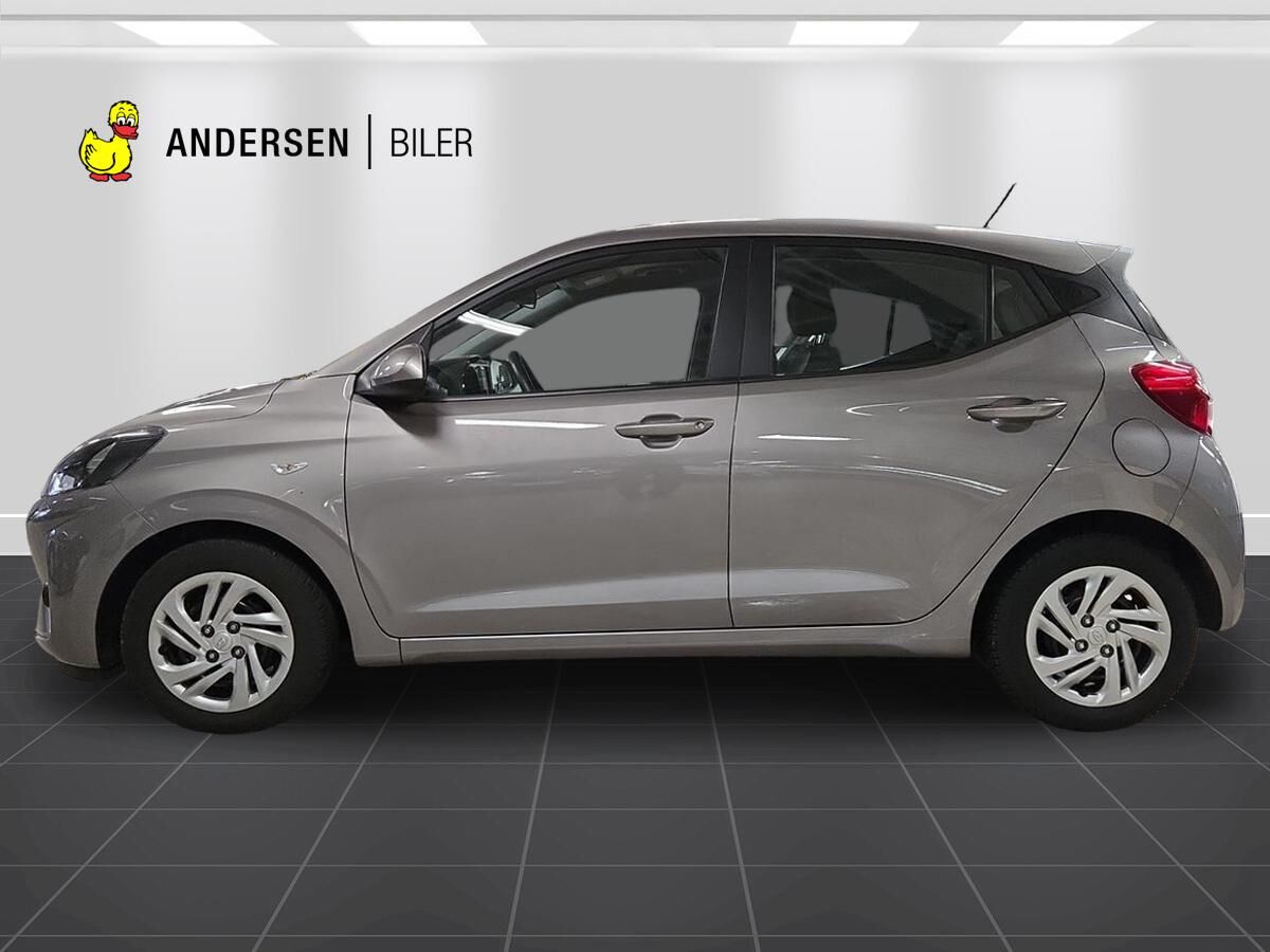 Billede af Hyundai i10 1,0 Essential AMT 67HK 5d Aut.