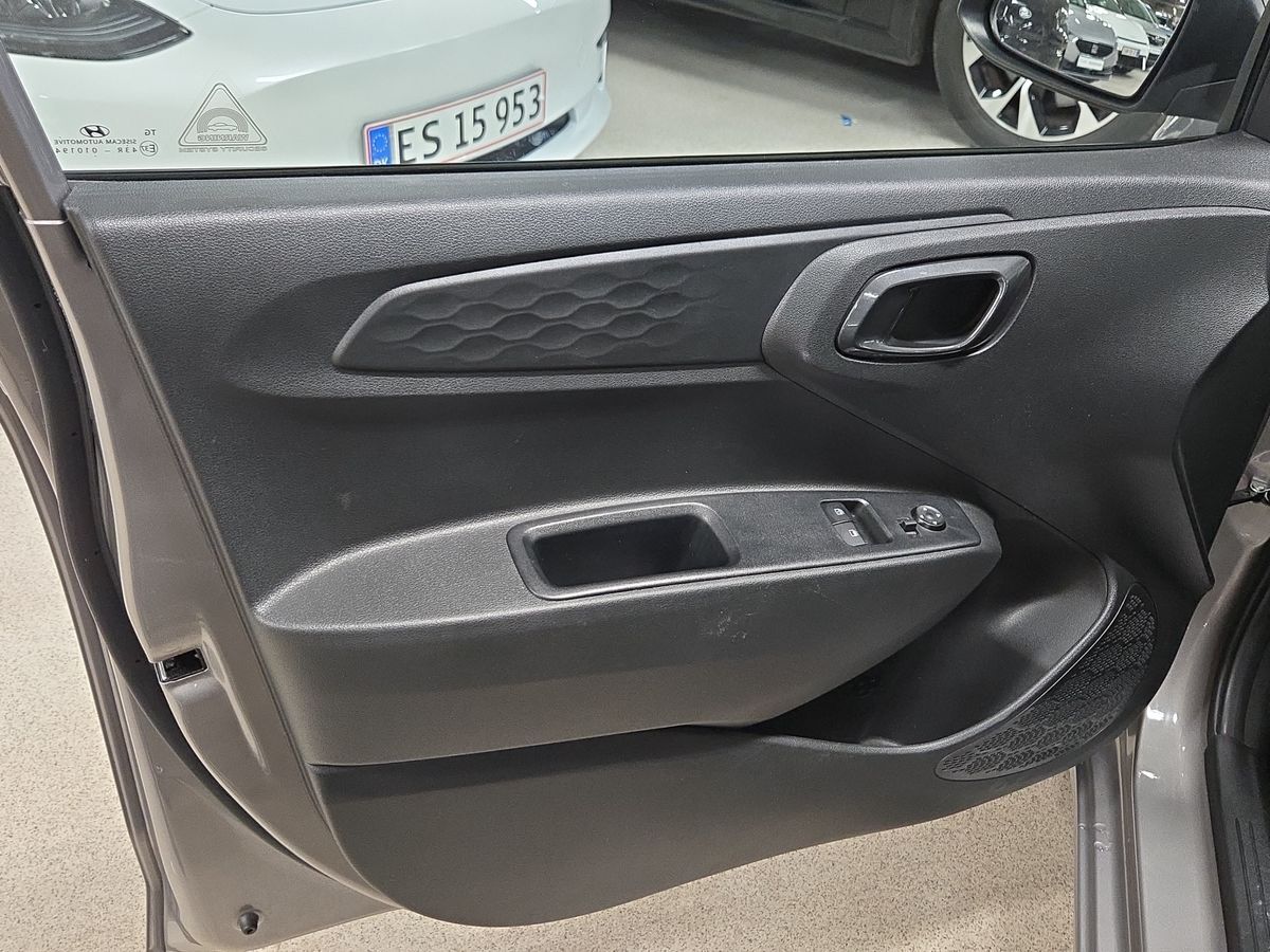 Billede af Hyundai i10 1,0 Essential AMT 67HK 5d Aut.
