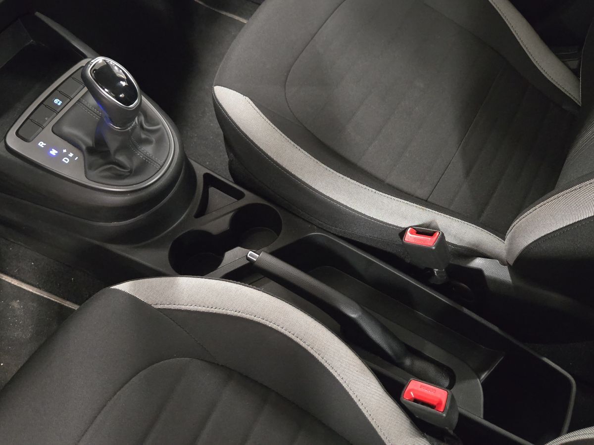Billede af Hyundai i10 1,0 Essential AMT 67HK 5d Aut.