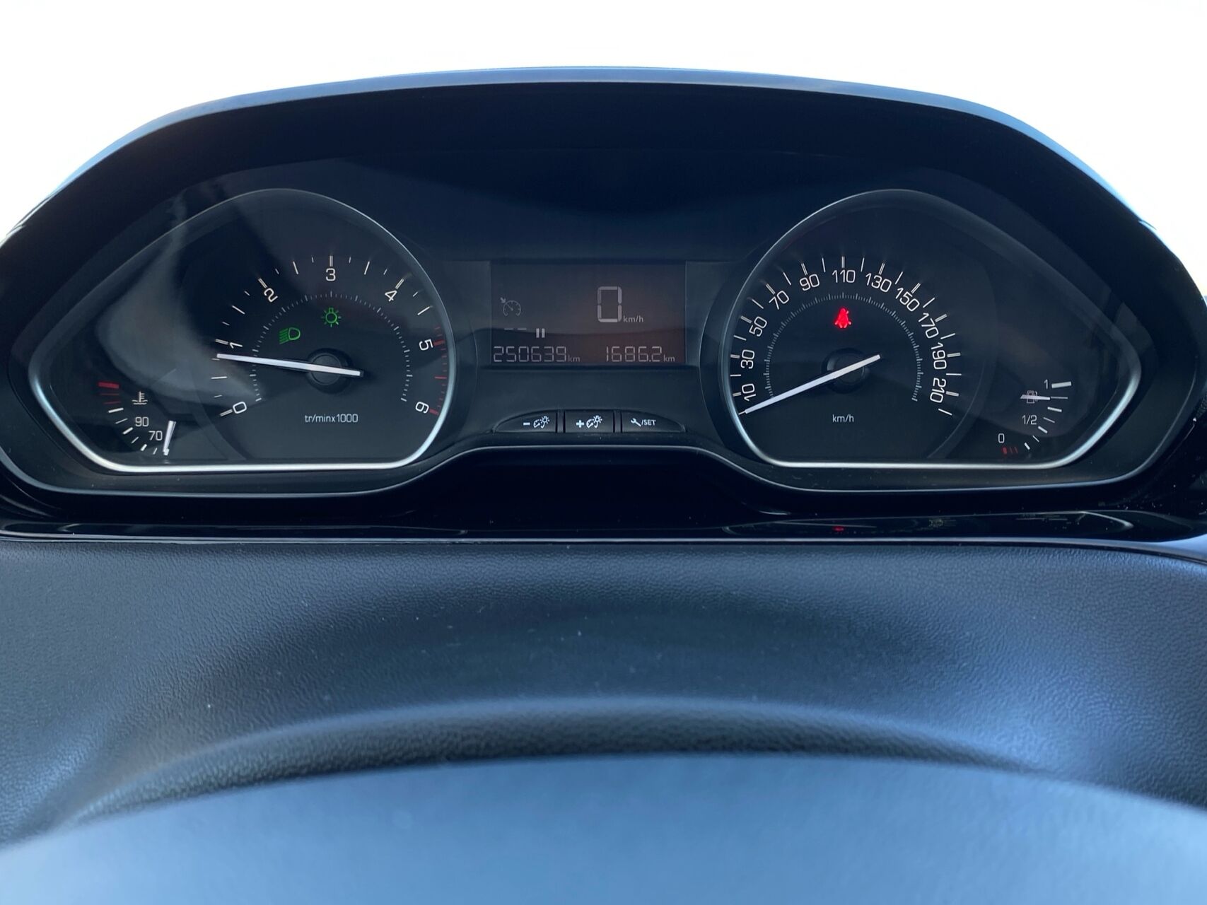 Billede af Peugeot 208 1,6 BlueHDi Active 100HK 5d