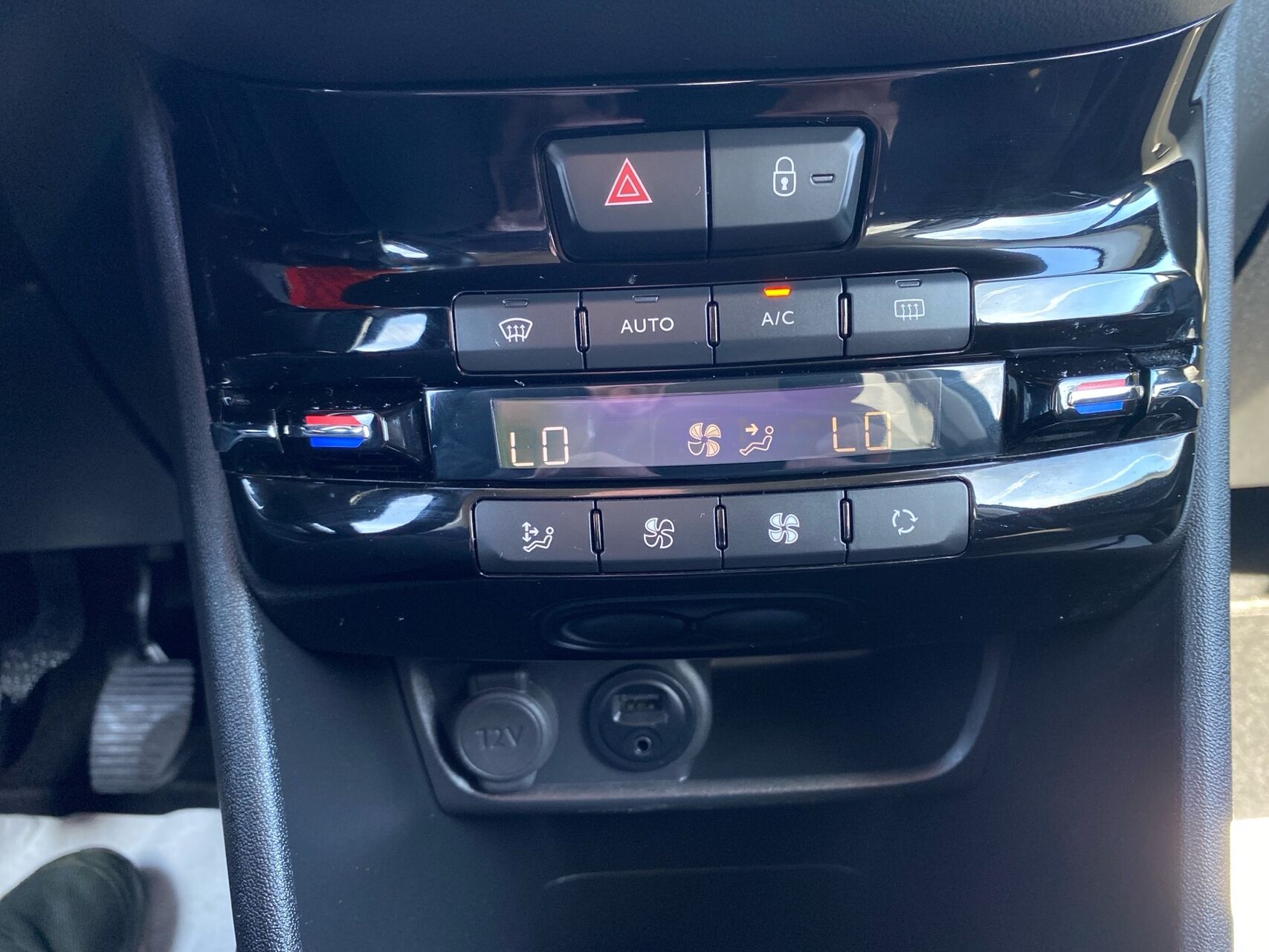 Billede af Peugeot 208 1,6 BlueHDi Active 100HK 5d