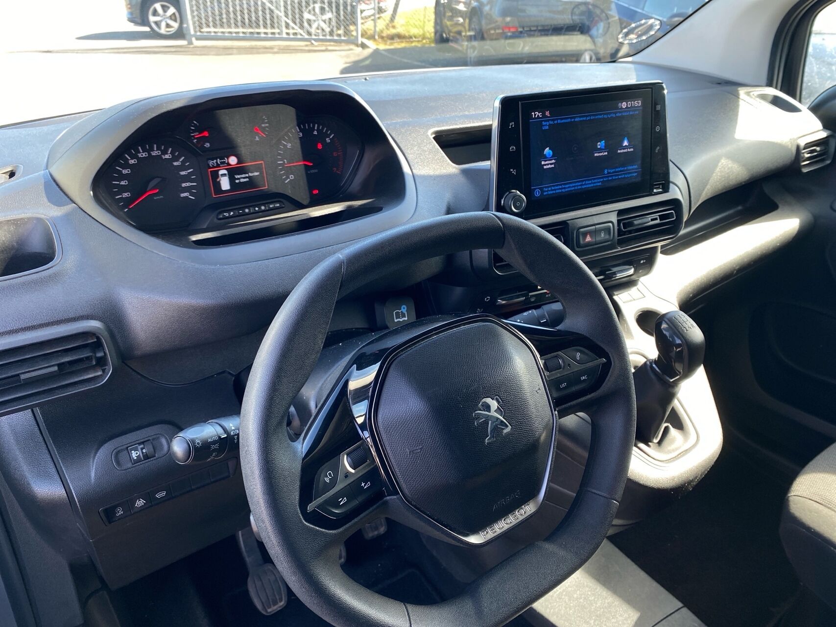 Billede af Peugeot Partner L1 V1 1,5 BlueHDi Ultimate 100HK Van