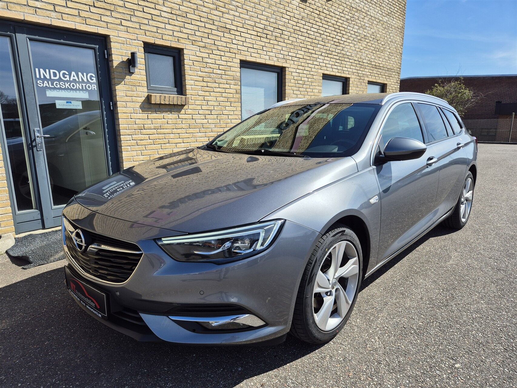 Billede af Opel Insignia Sports Tourer 2,0 CDTI Dynamic Start/Stop 170HK Stc 8g Aut.