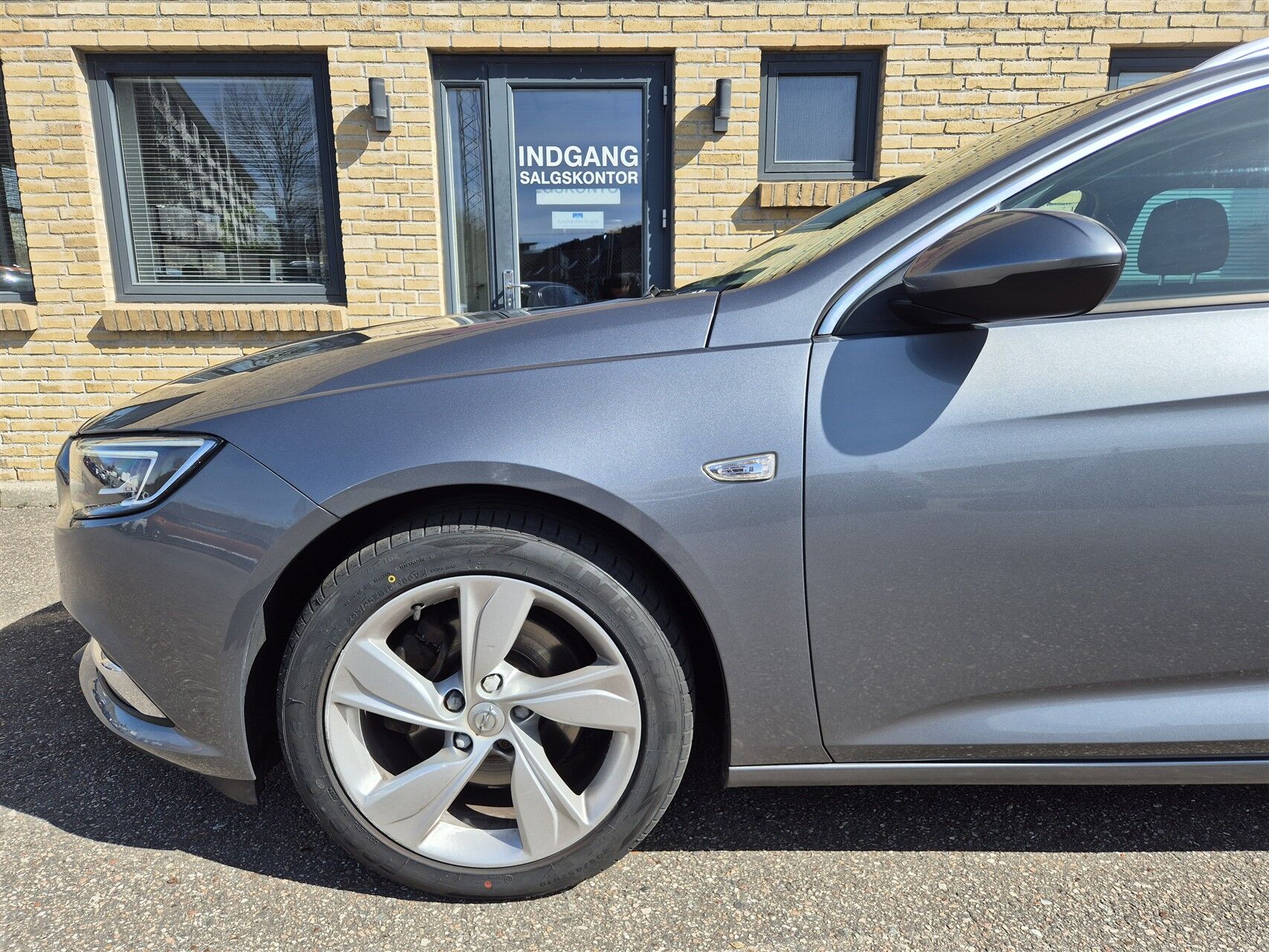 Billede af Opel Insignia Sports Tourer 2,0 CDTI Dynamic Start/Stop 170HK Stc 8g Aut.