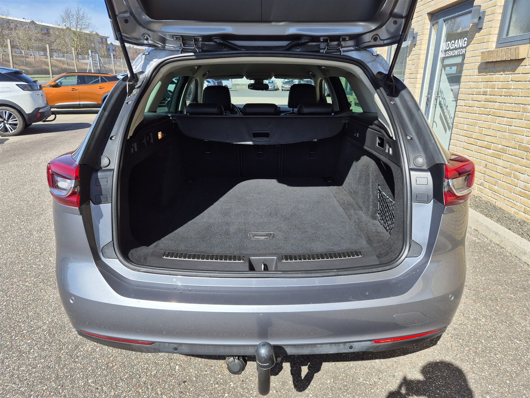 Billede af Opel Insignia Sports Tourer 2,0 CDTI Dynamic Start/Stop 170HK Stc 8g Aut.